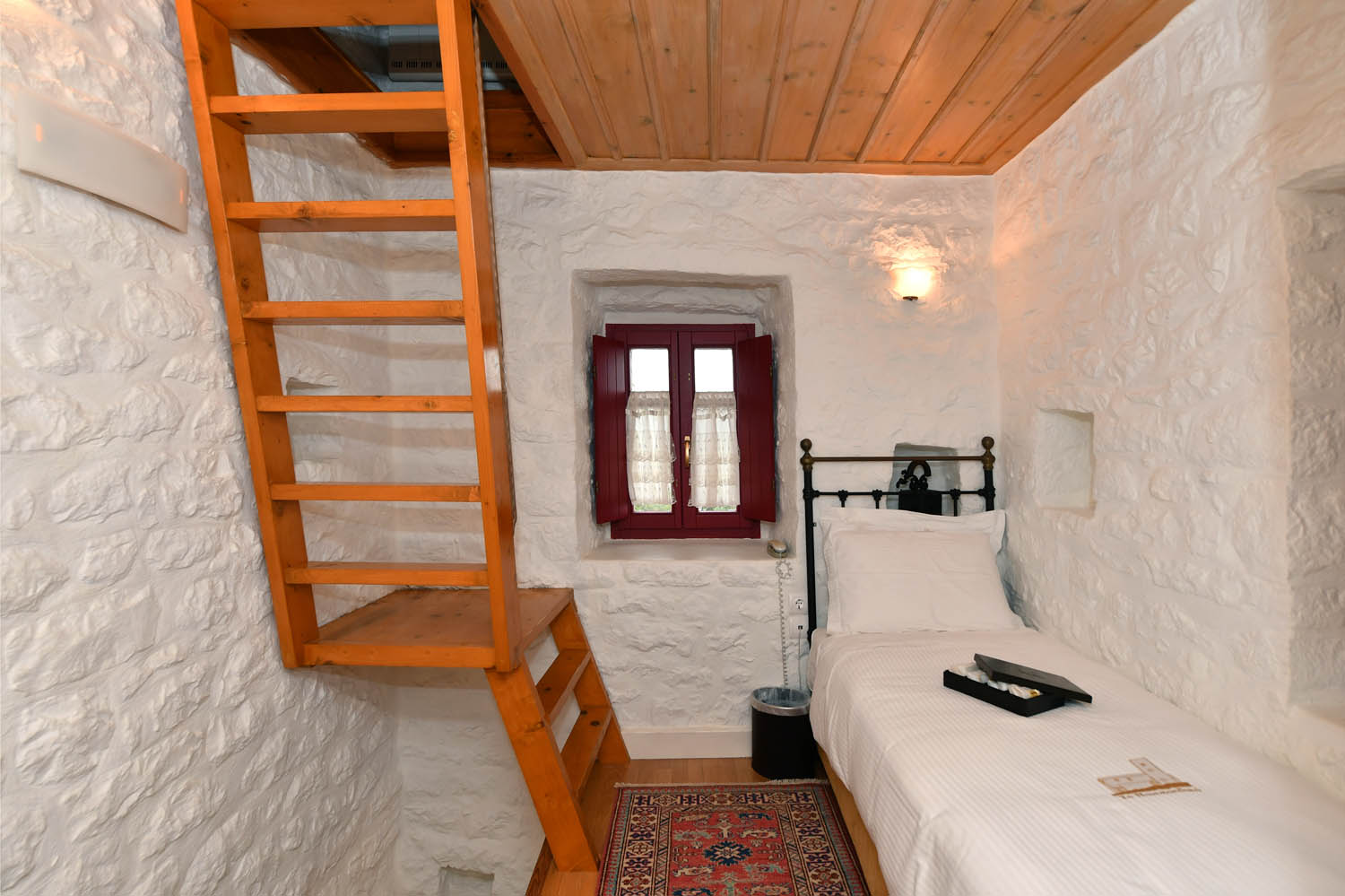 Lithos Stone Suites