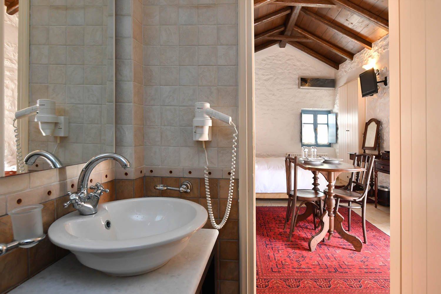 Lithos Stone Suites