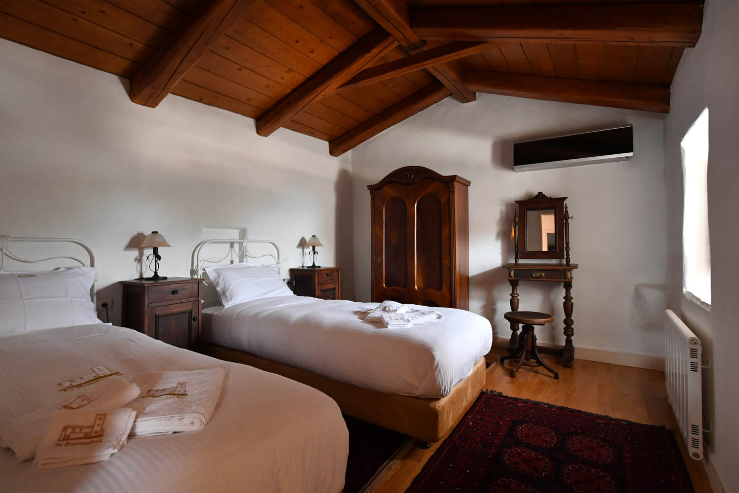 Lithos Stone Suites