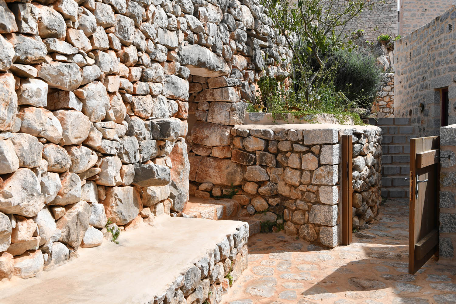 Lithos Stone Suites