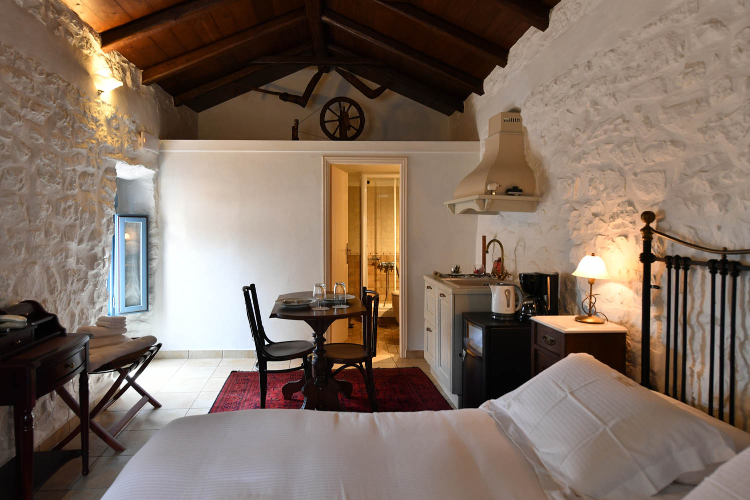 Lithos Stone Suites