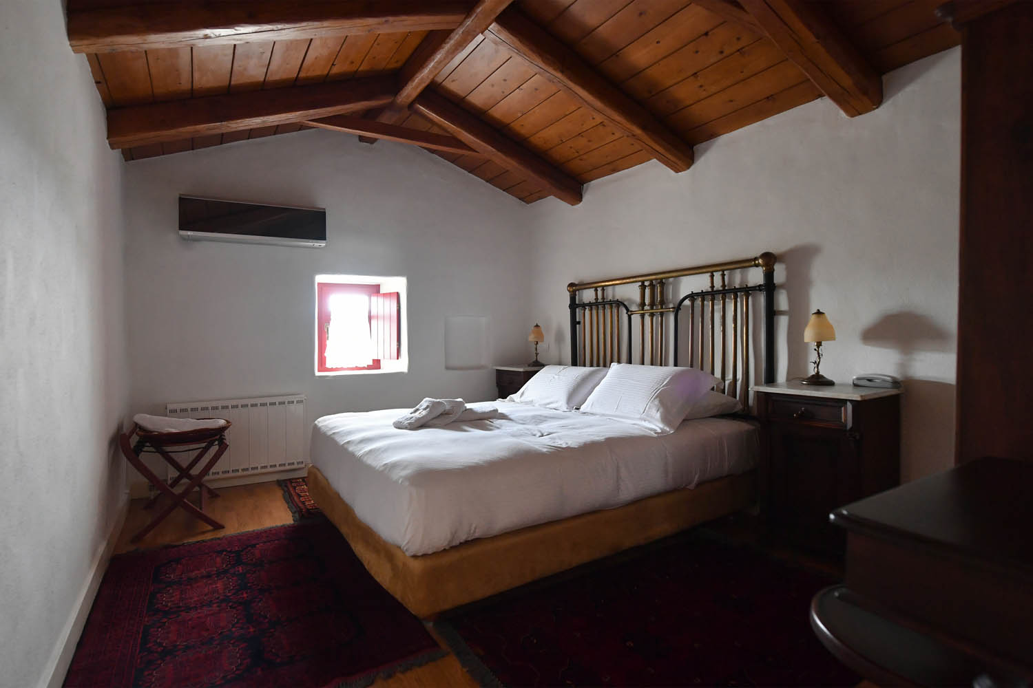 Lithos Stone Suites