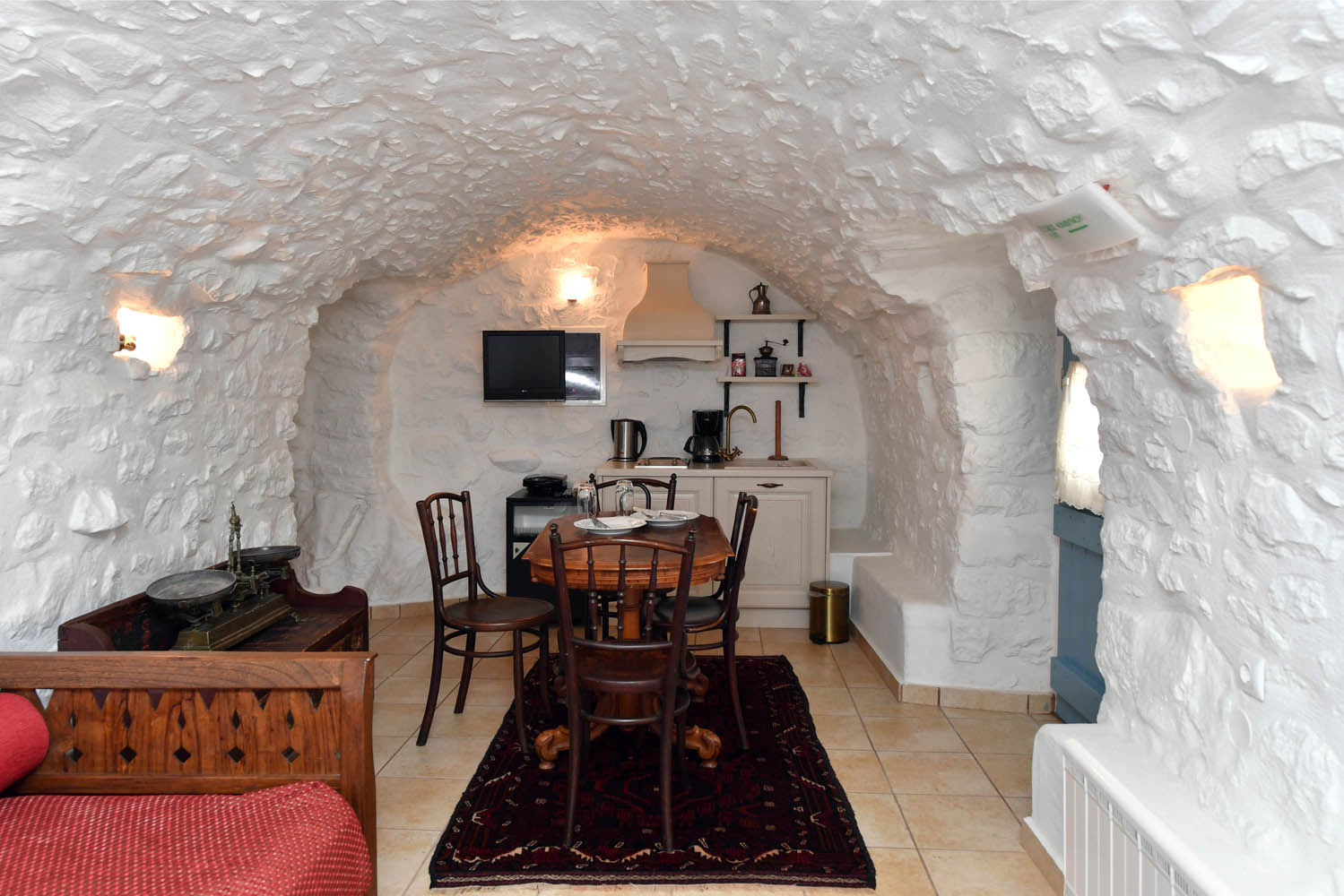 Lithos Stone Suites