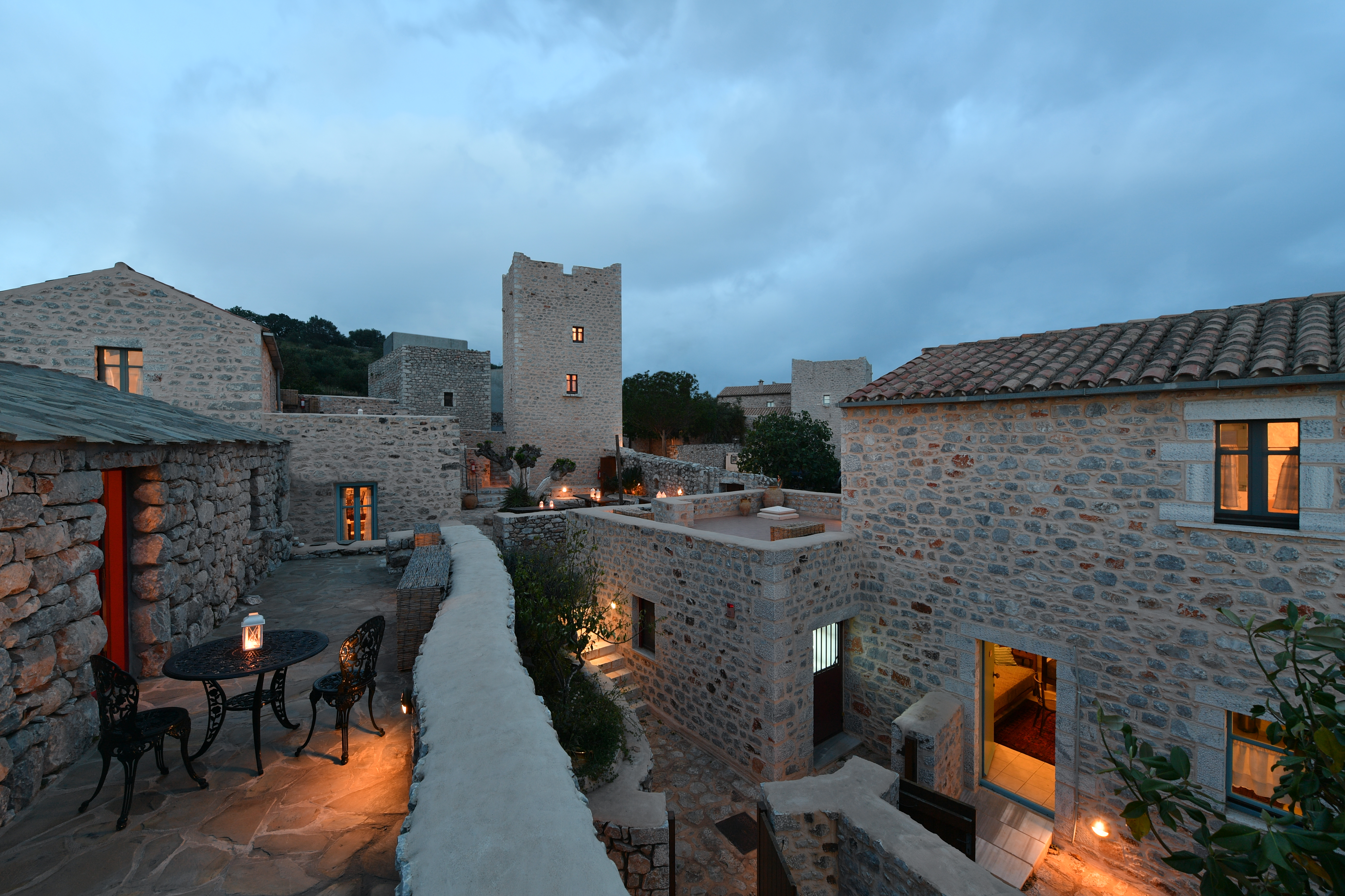 Lithos Stone Suites