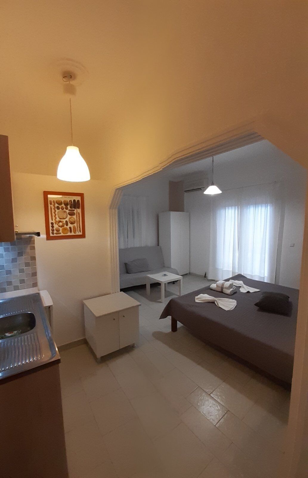 Giota Rooms