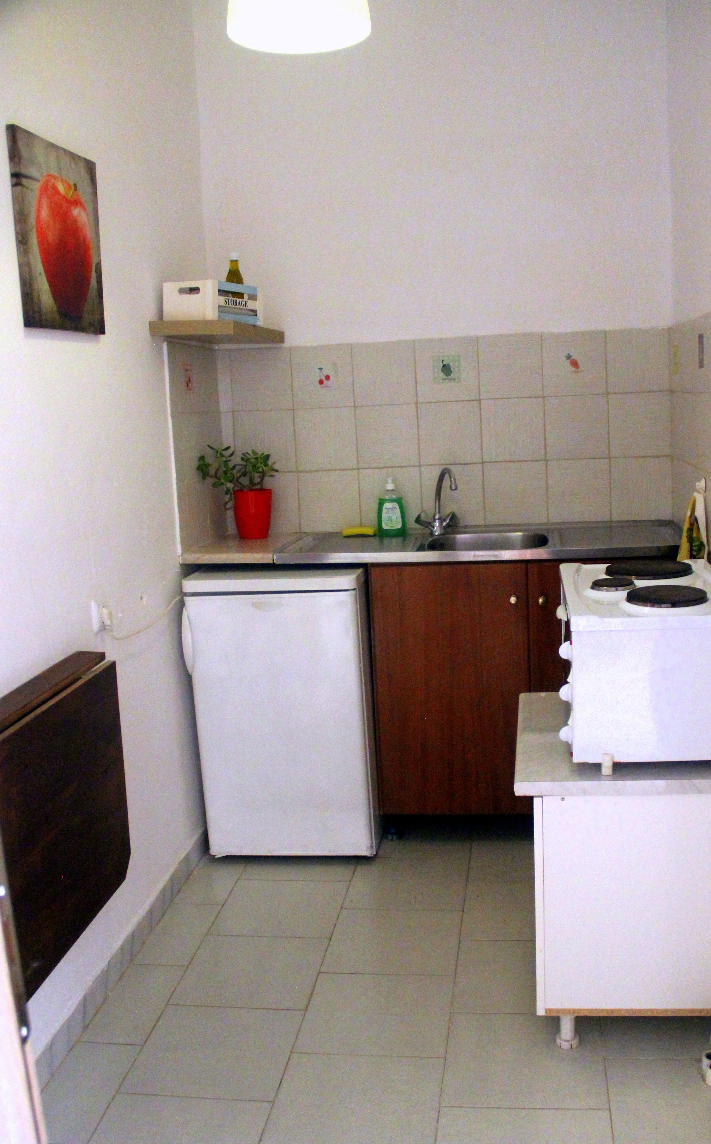 Giota Rooms