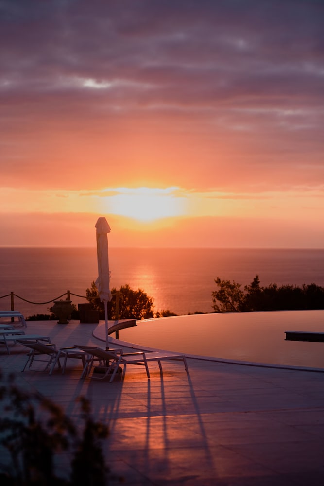 White Donkey Boutique Hotel