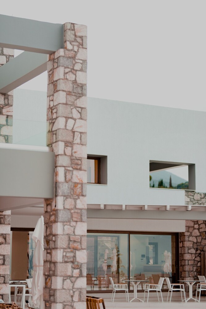 White Donkey Boutique Hotel