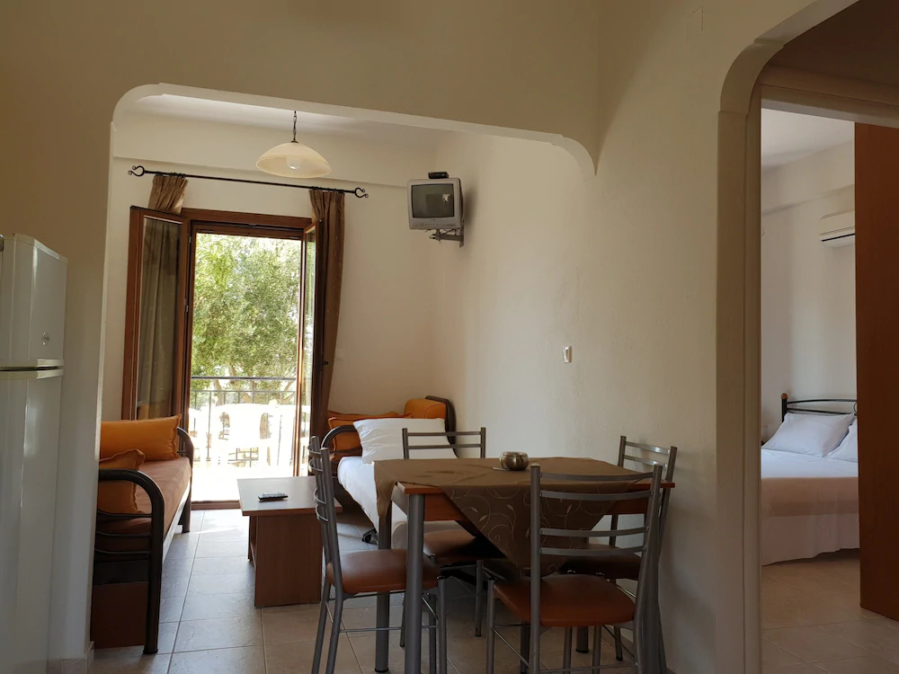 Domaine Papakonstantis Apartments To Let