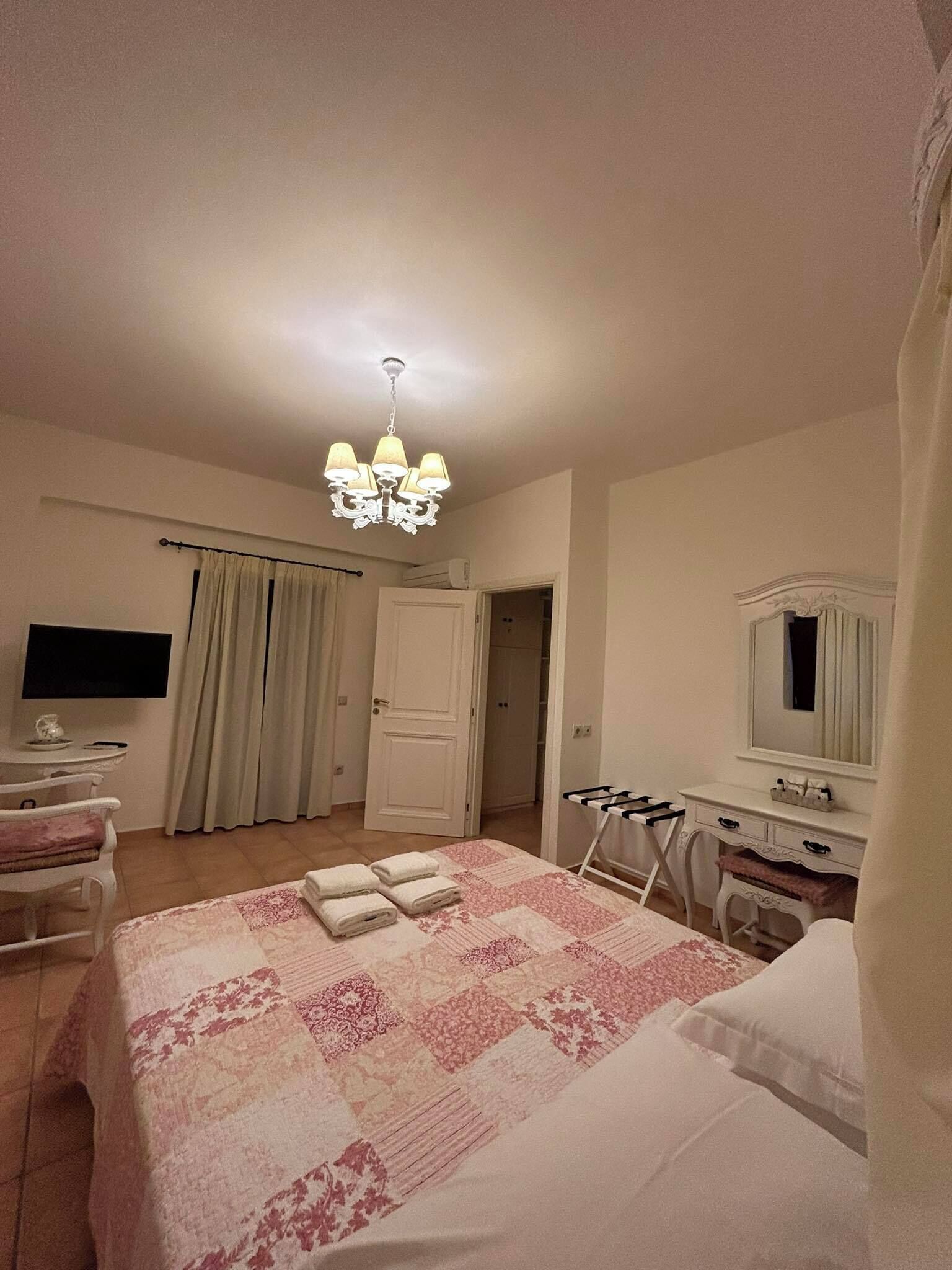 Focalion Castle Luxury Suites