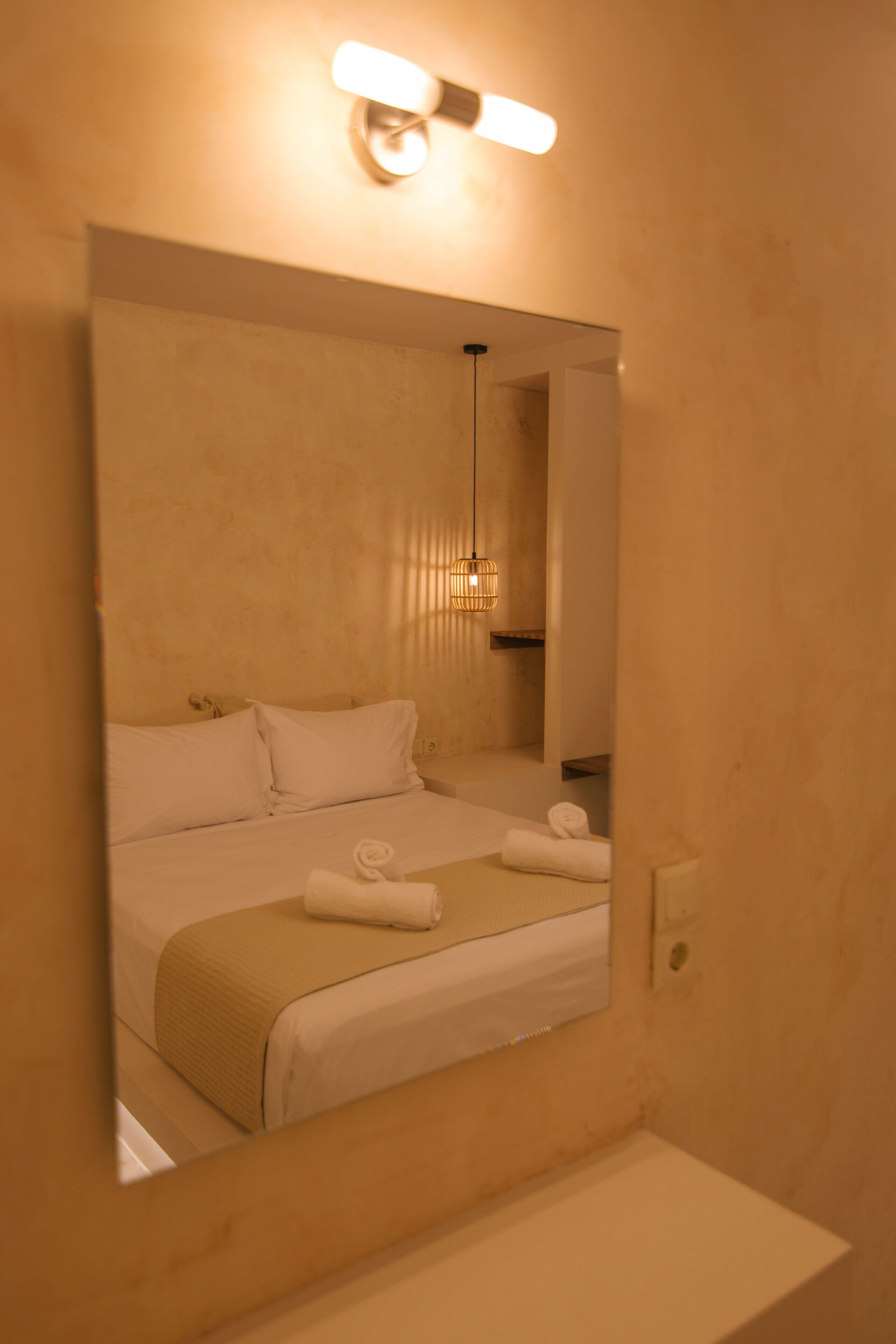 Mani Luxury Suites