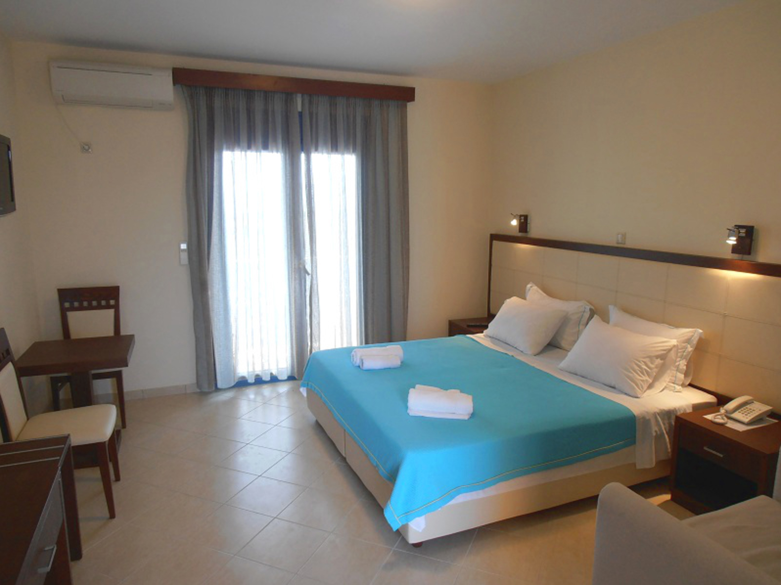 Aquamarine Hotel