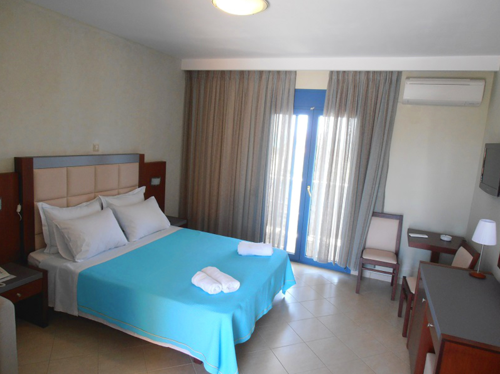 Aquamarine Hotel