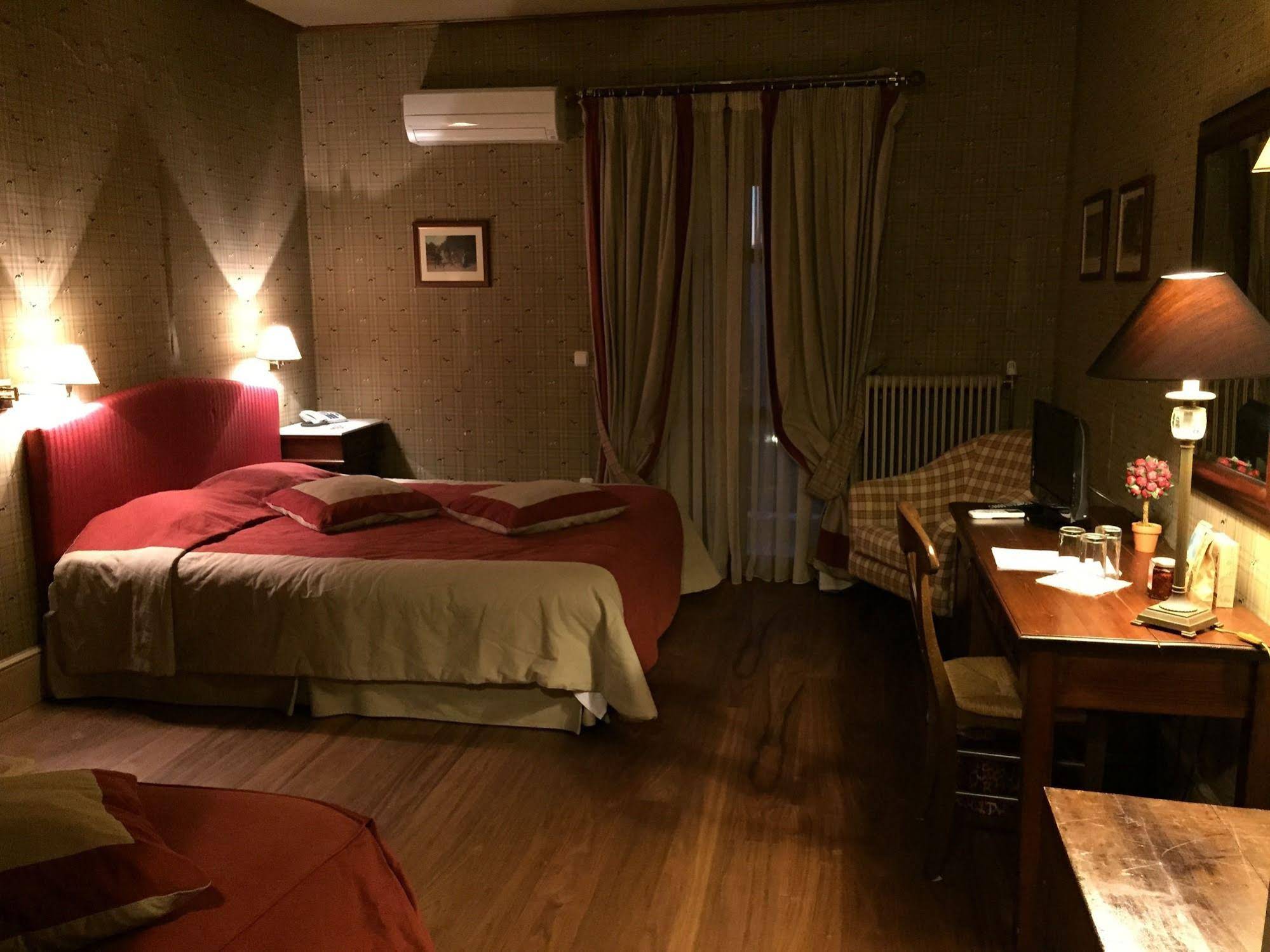 Rocabella Hellinikon Country Hotel