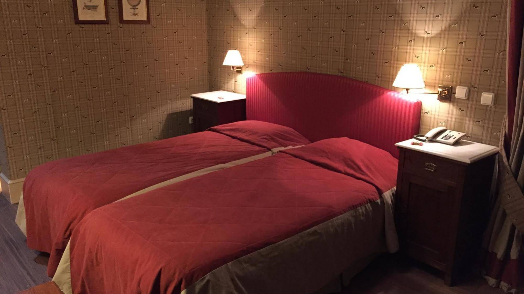 Rocabella Hellinikon Country Hotel