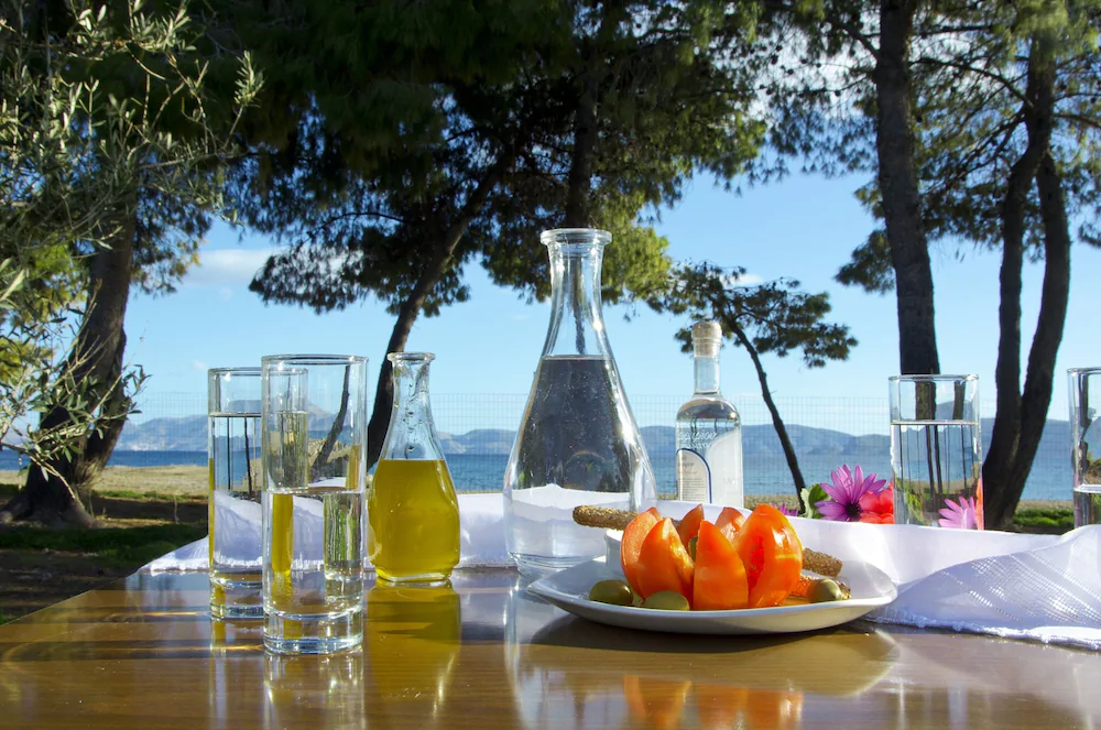 Makis Inn Beach & Resort