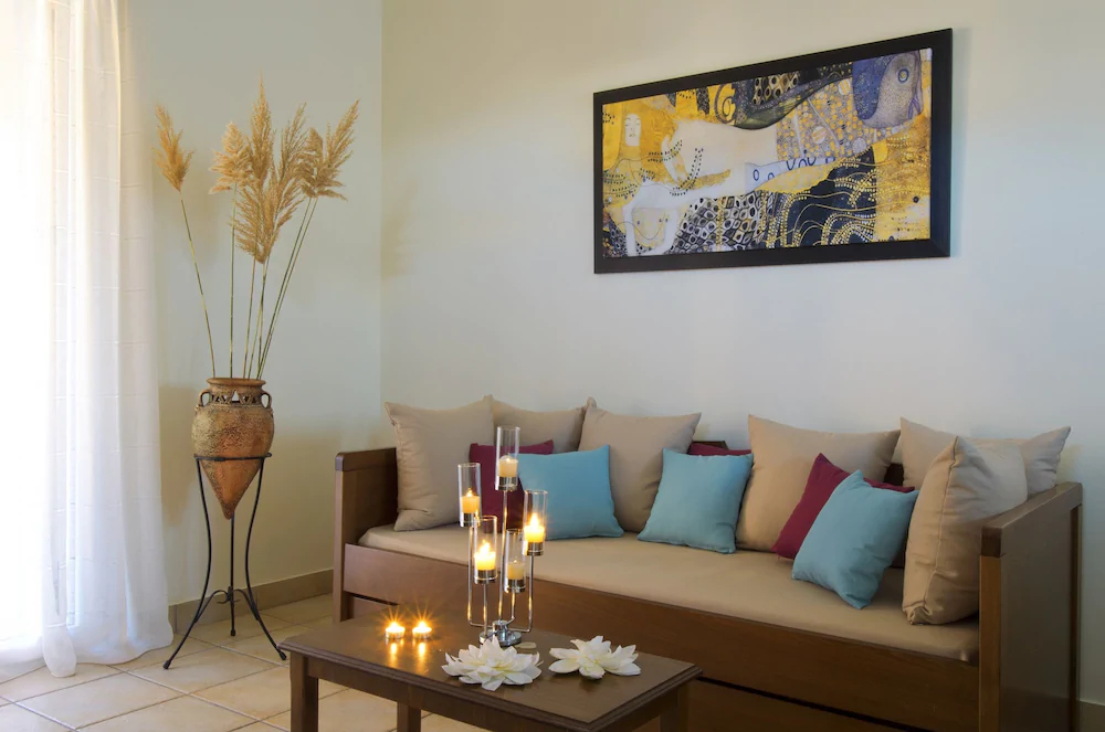 Makis Inn Beach & Resort