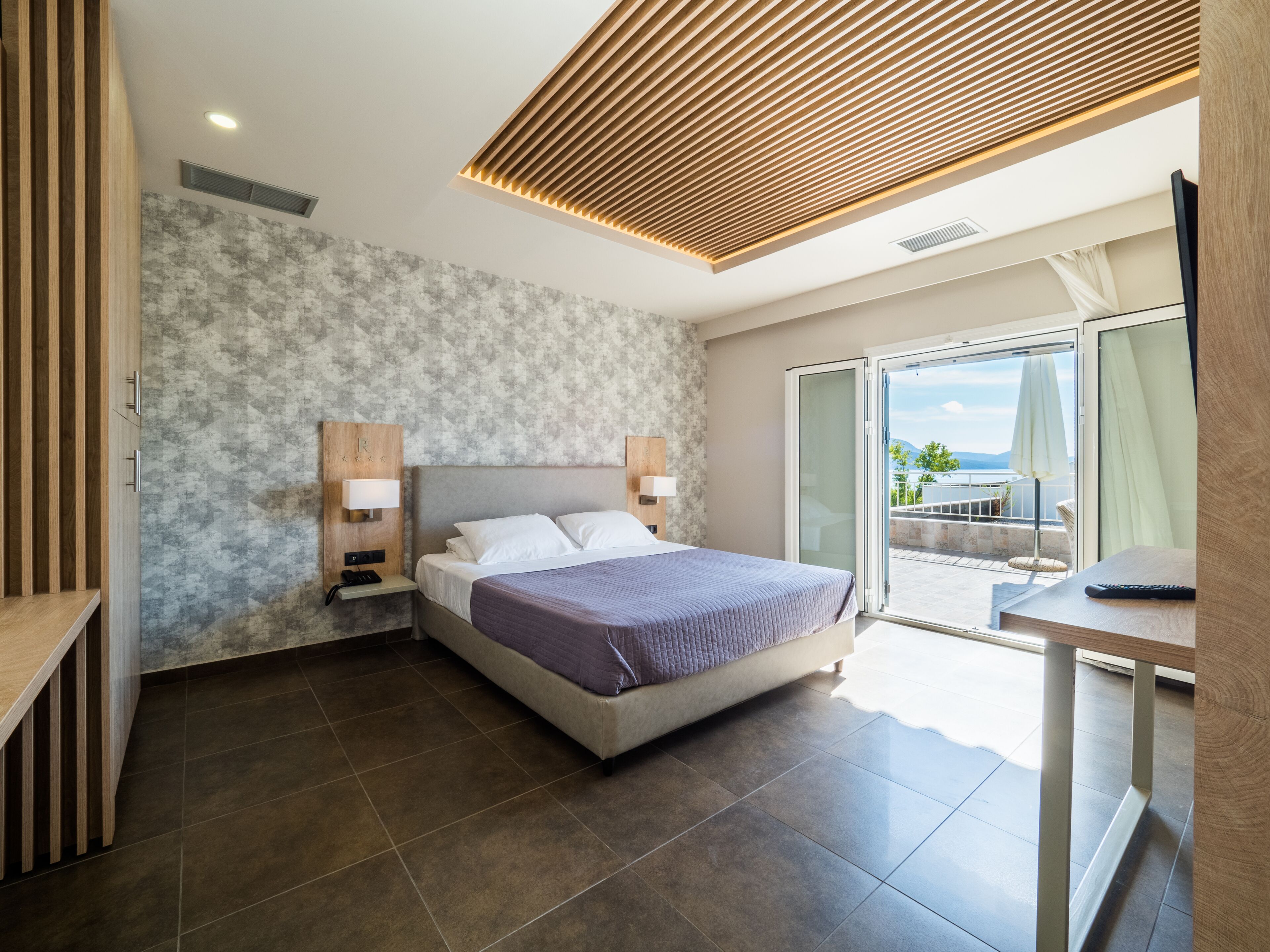 Paradise Resort Finikounda