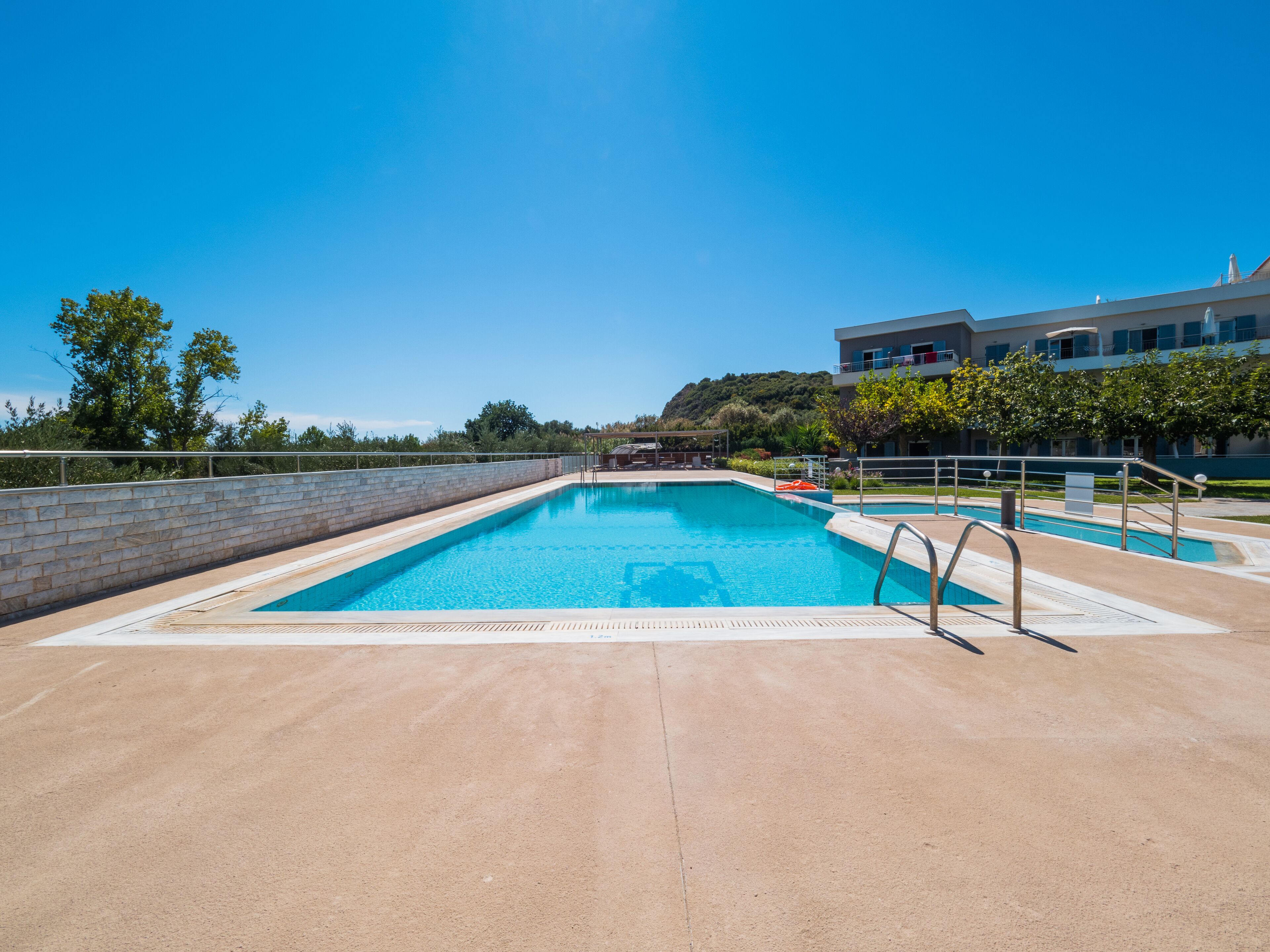 Paradise Resort Finikounda