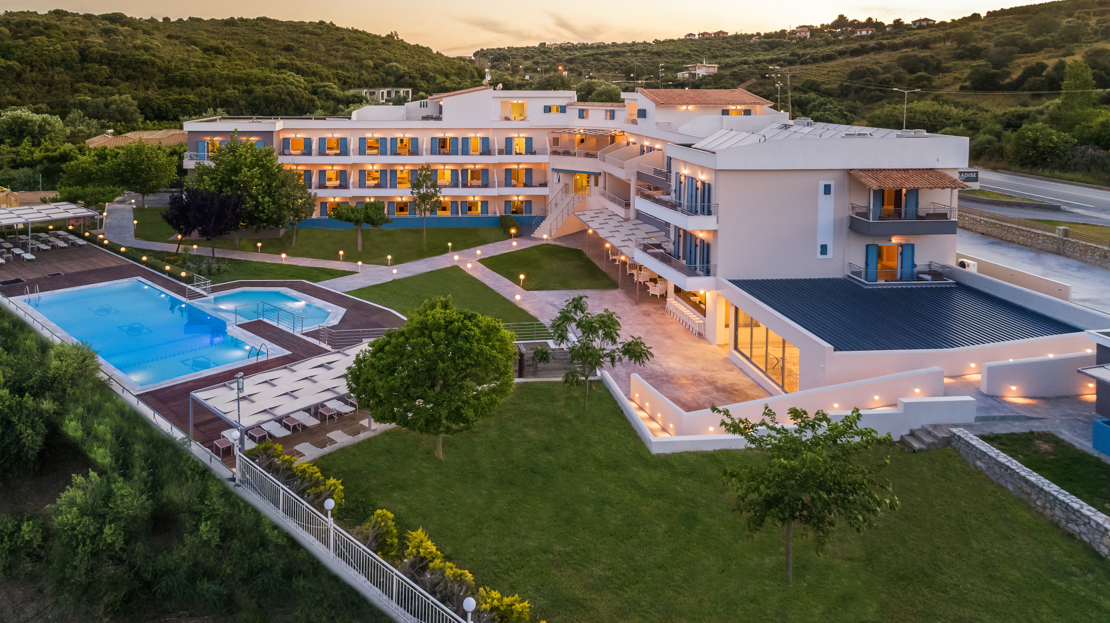 Paradise Resort Finikounda