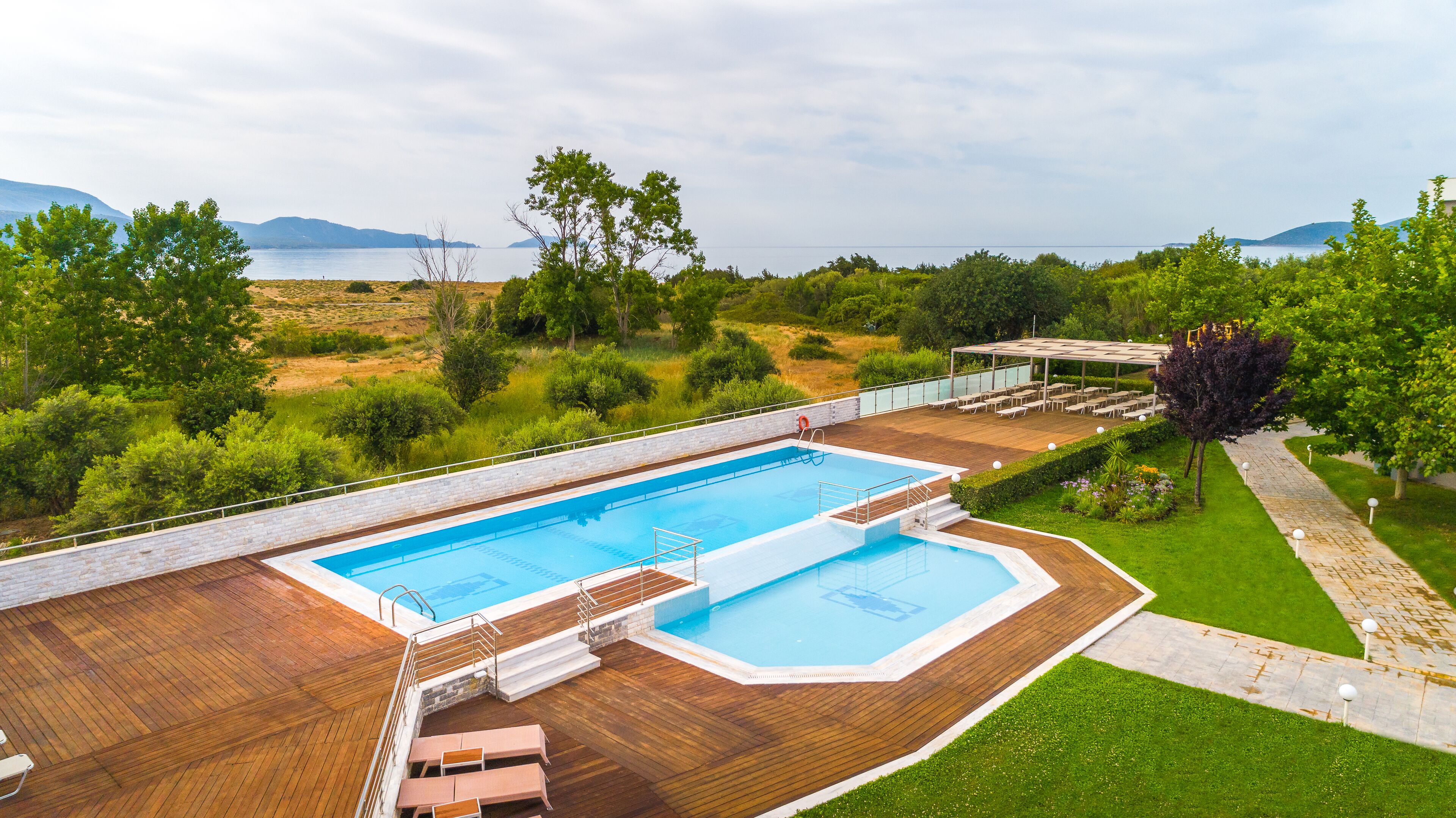 Paradise Resort Finikounda
