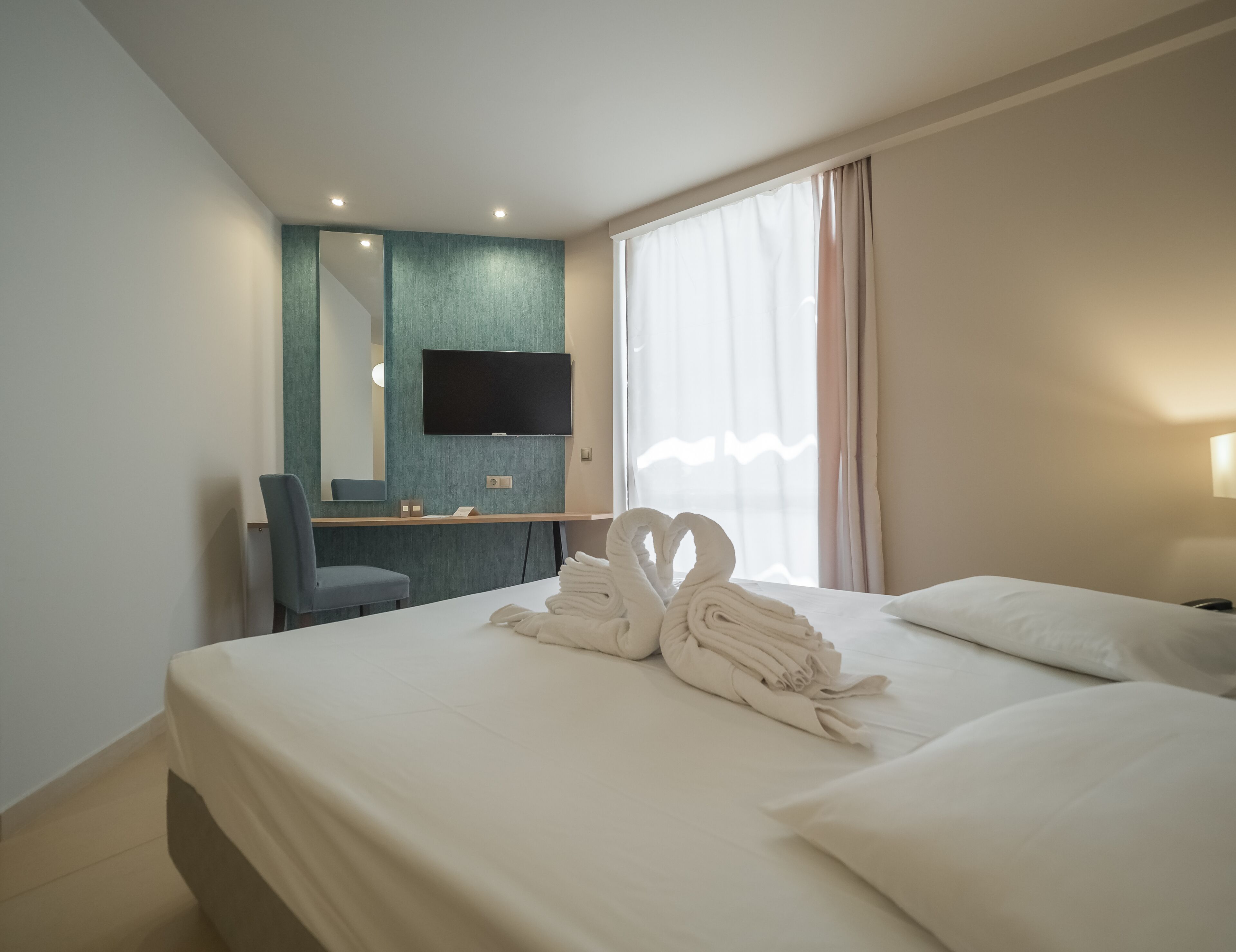 Paradise Resort Finikounda