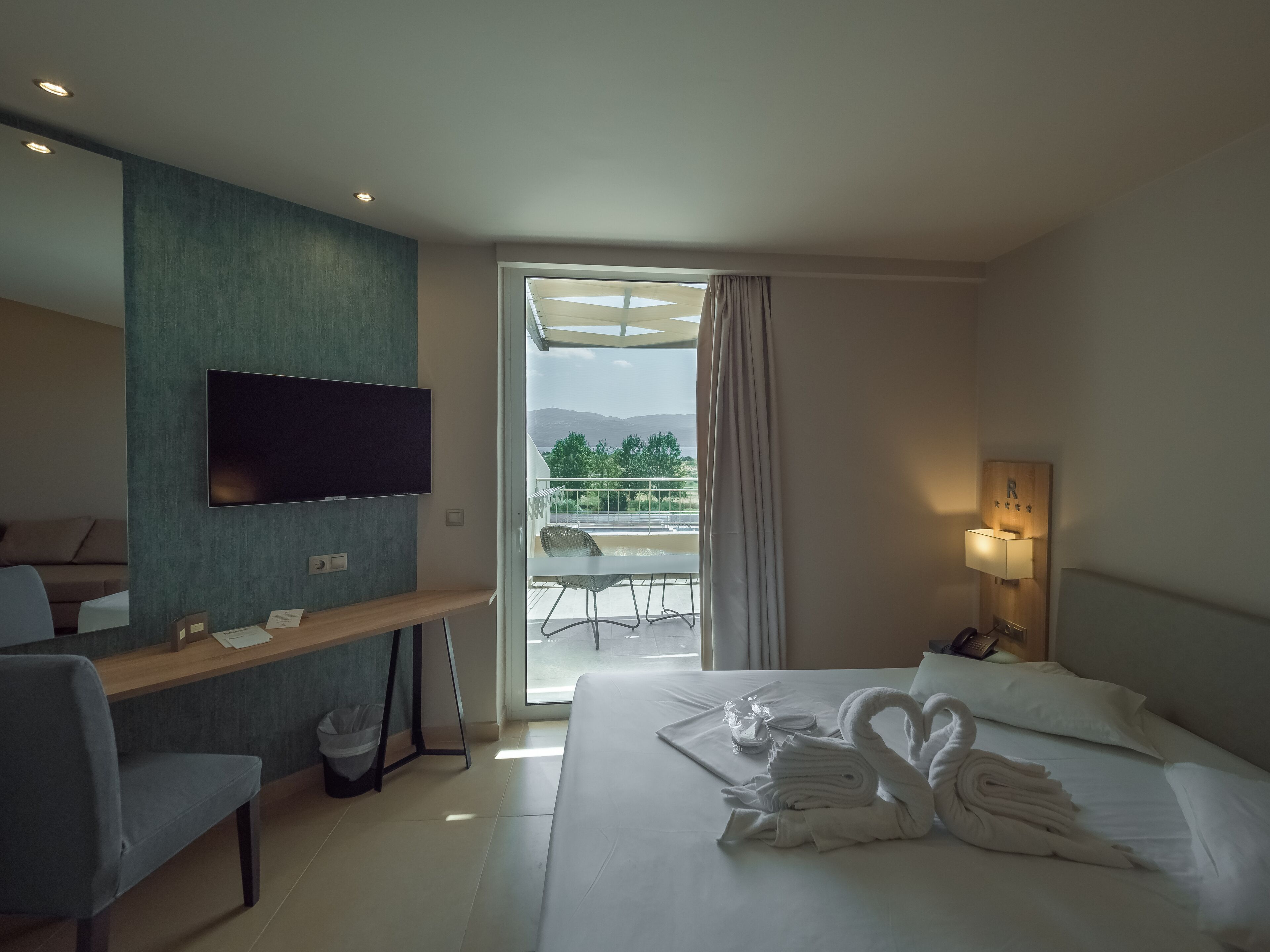 Paradise Resort Finikounda