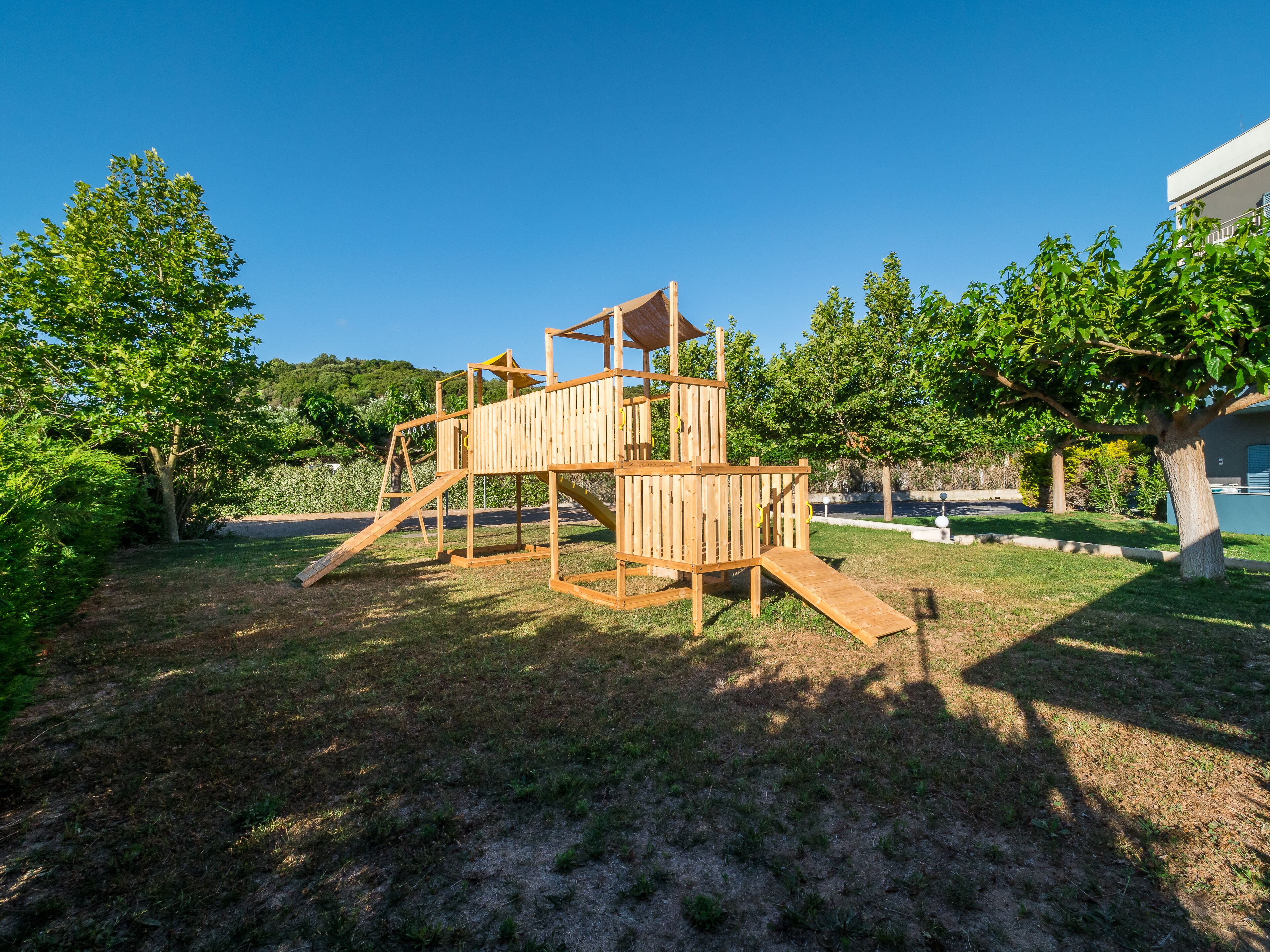 Paradise Resort Finikounda