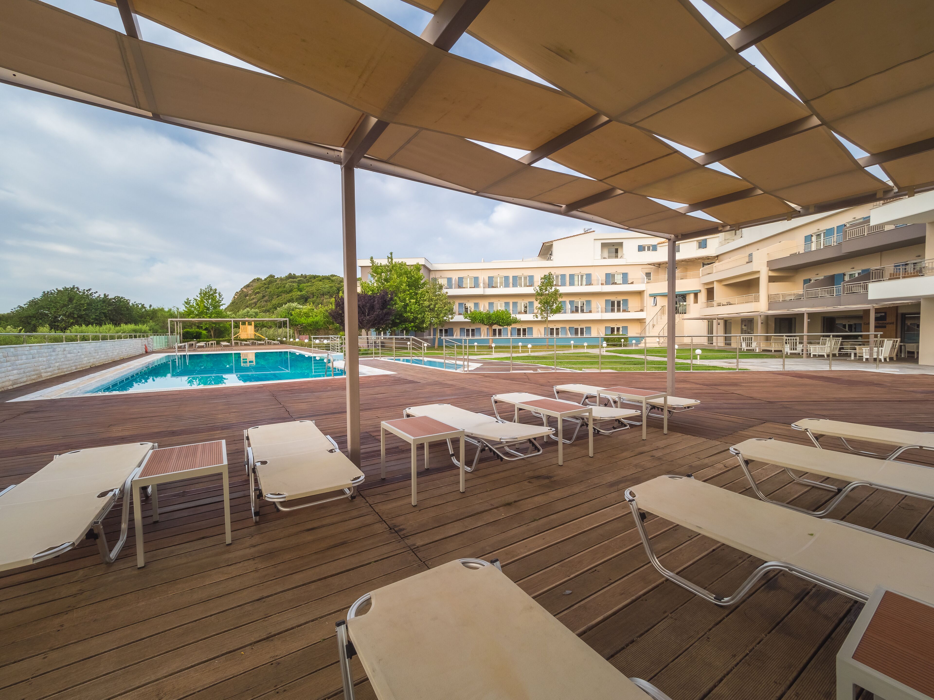 Paradise Resort Finikounda
