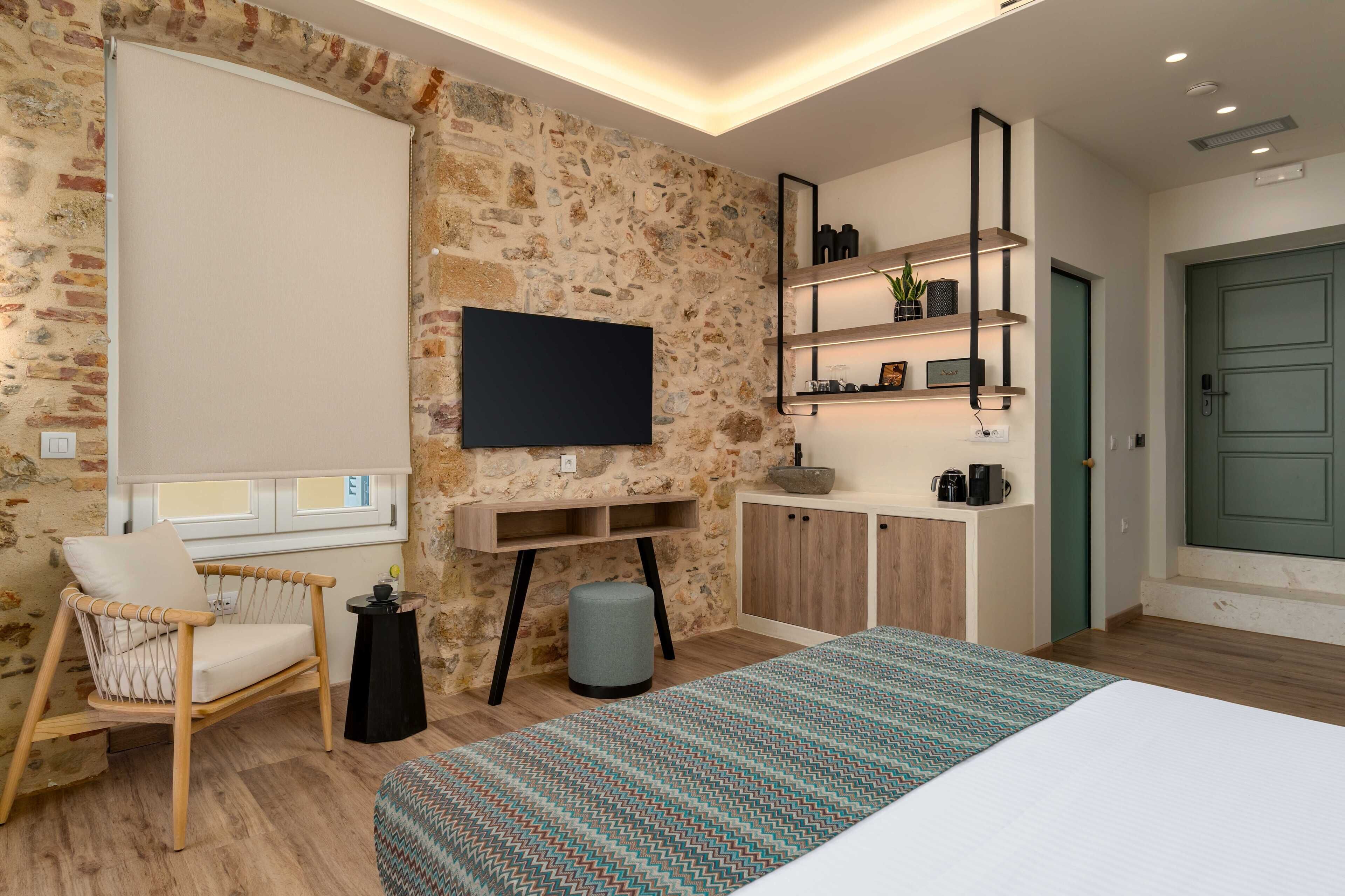 Yeeon Boutique City Hotel Gythio