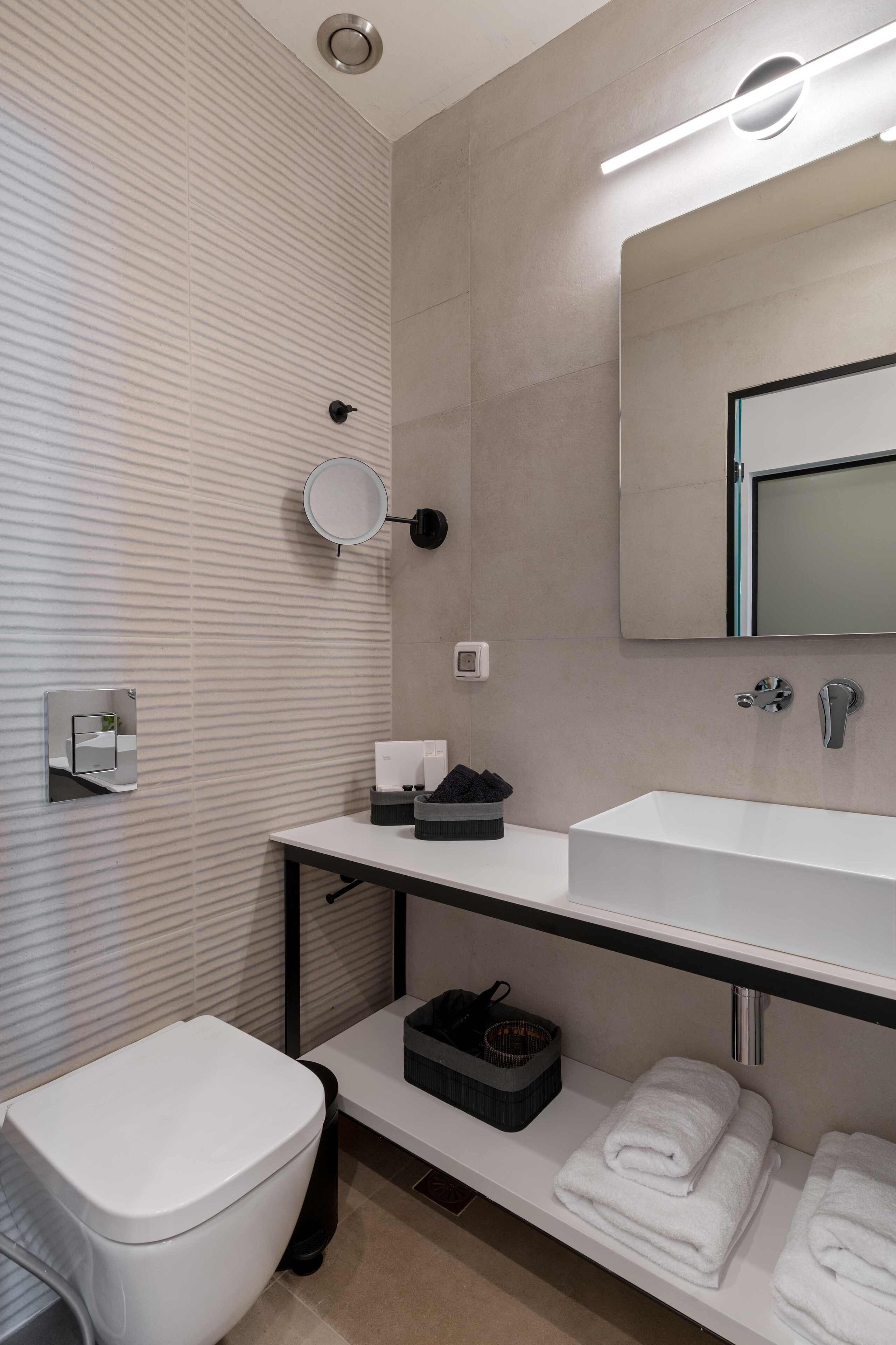 Yeeon Boutique City Hotel Gythio