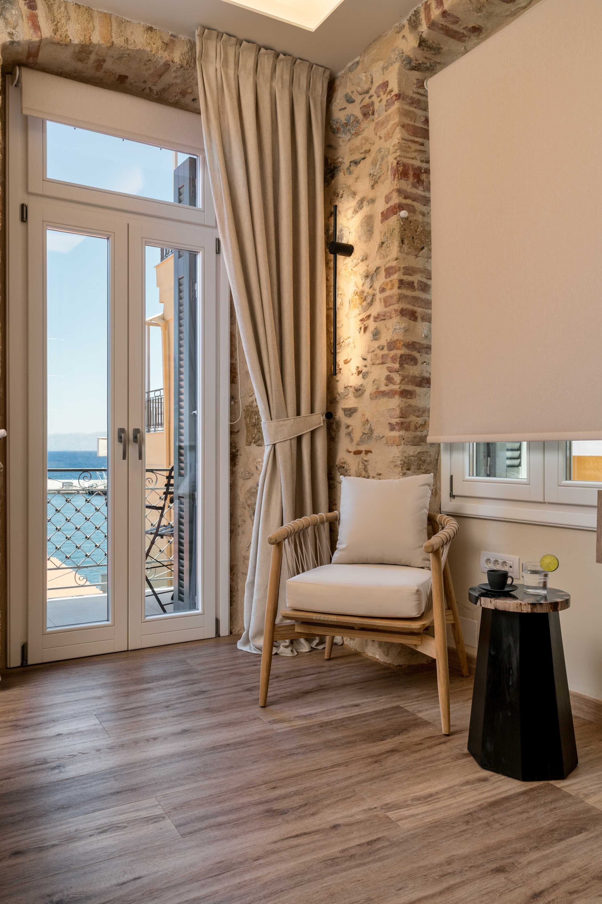 Yeeon Boutique City Hotel Gythio
