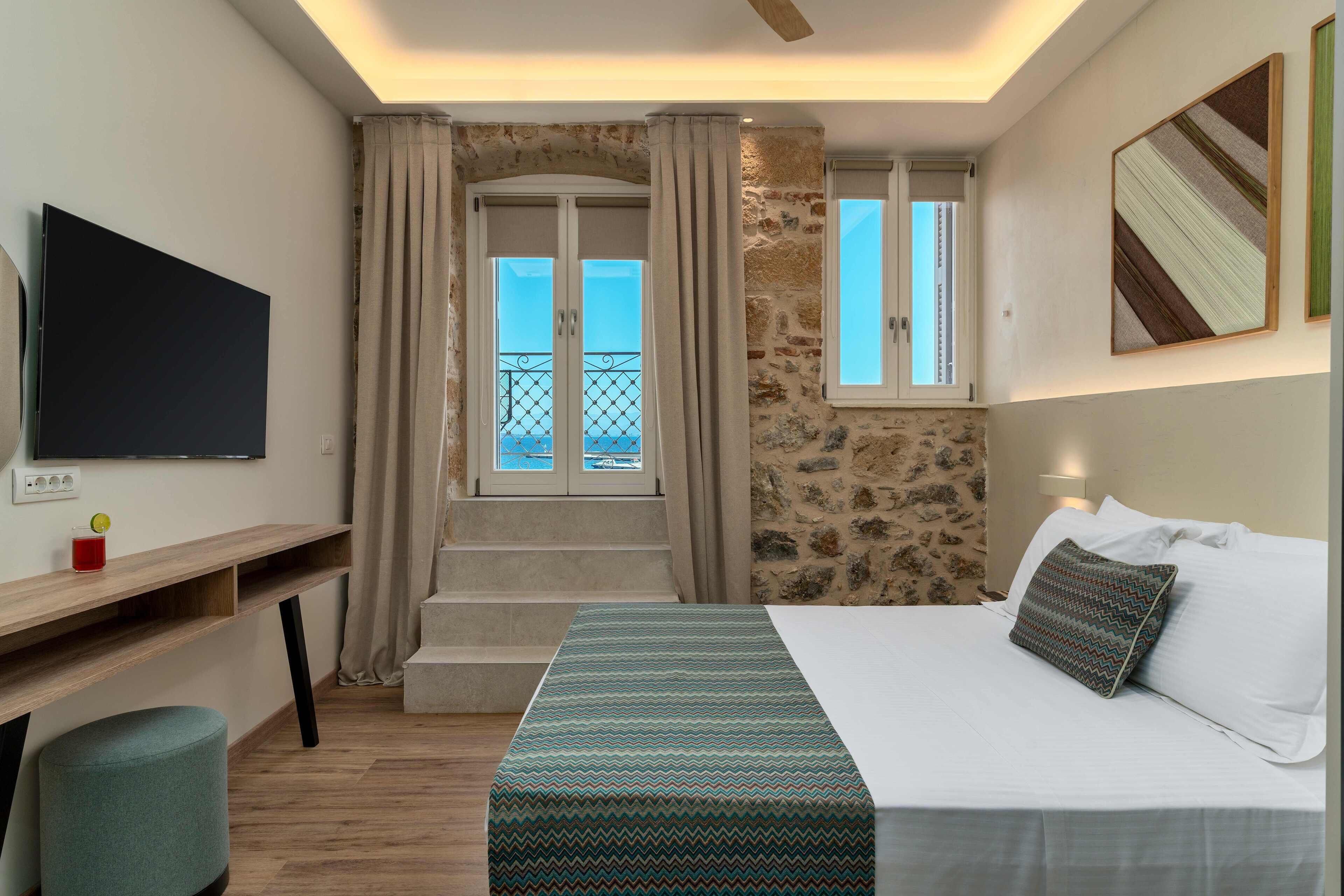 Yeeon Boutique City Hotel Gythio
