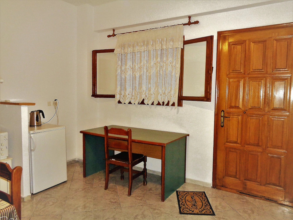 Elena's House