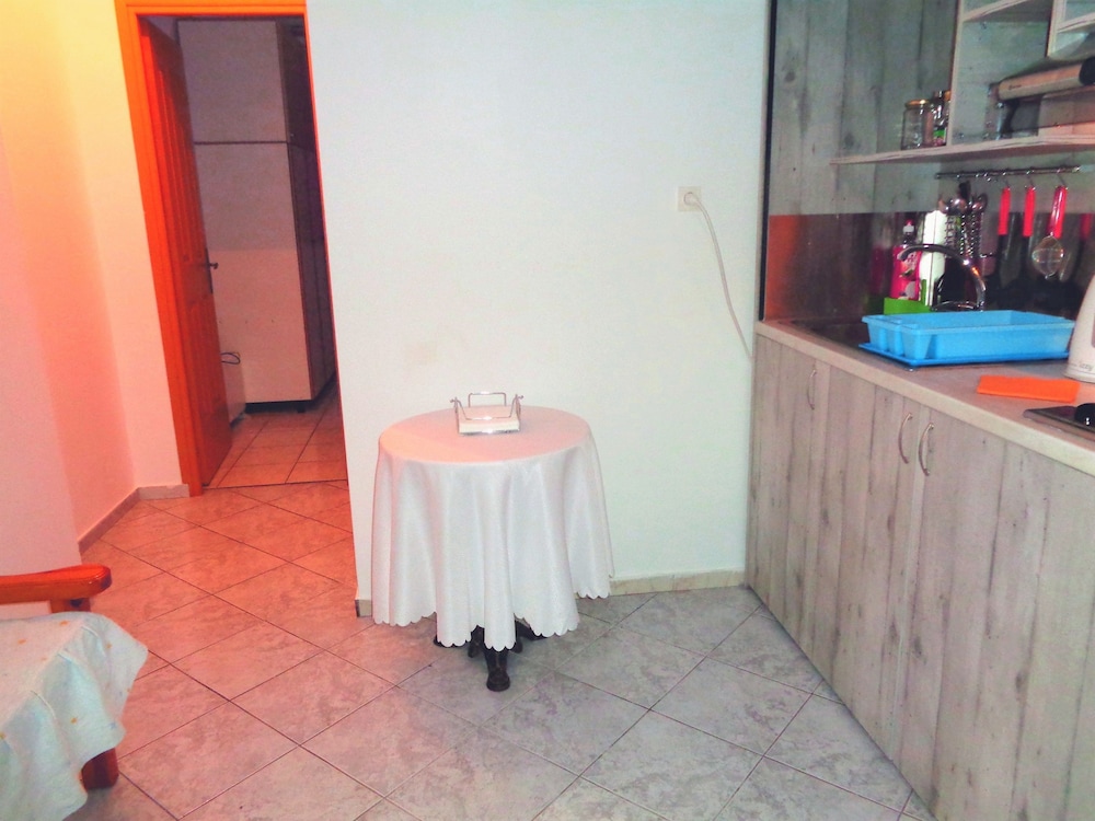 Elena's House