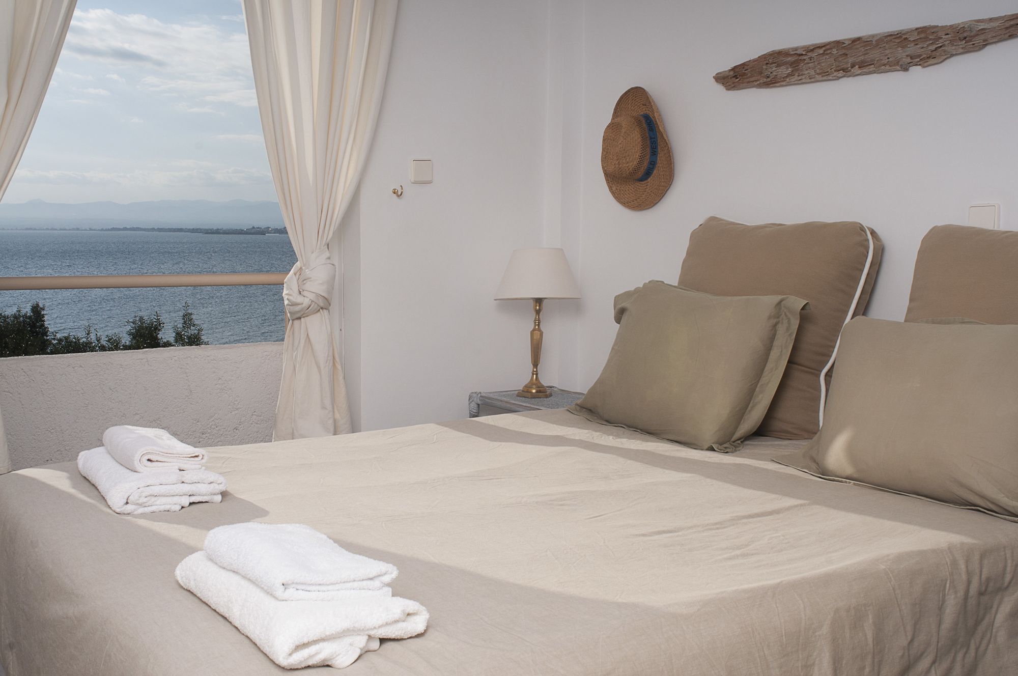 Messinian Blue Seaside Villa