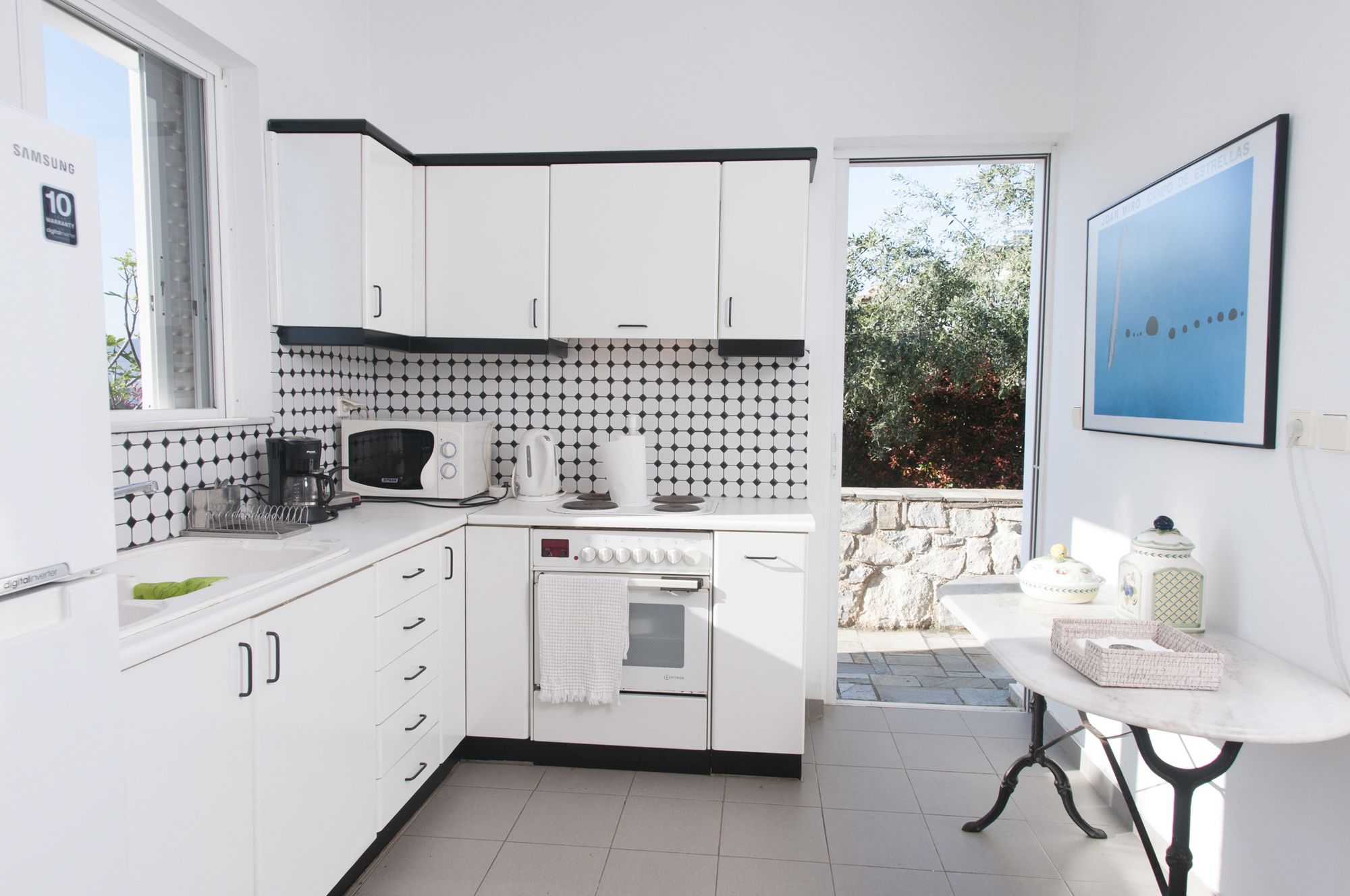 Messinian Blue Seaside Villa
