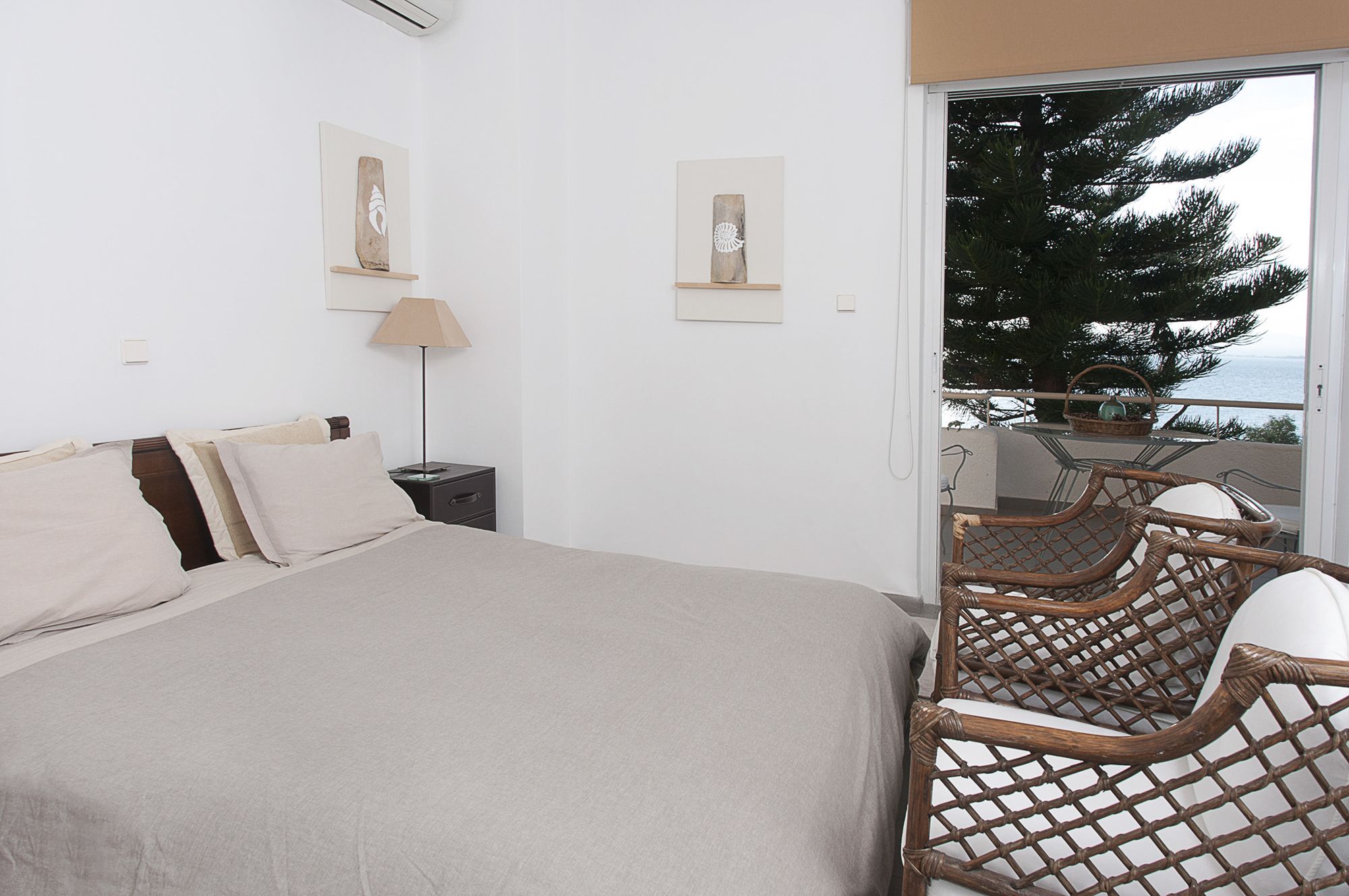 Messinian Blue Seaside Villa