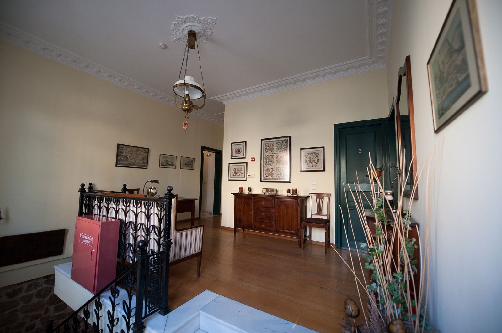 Ntouana Hotel