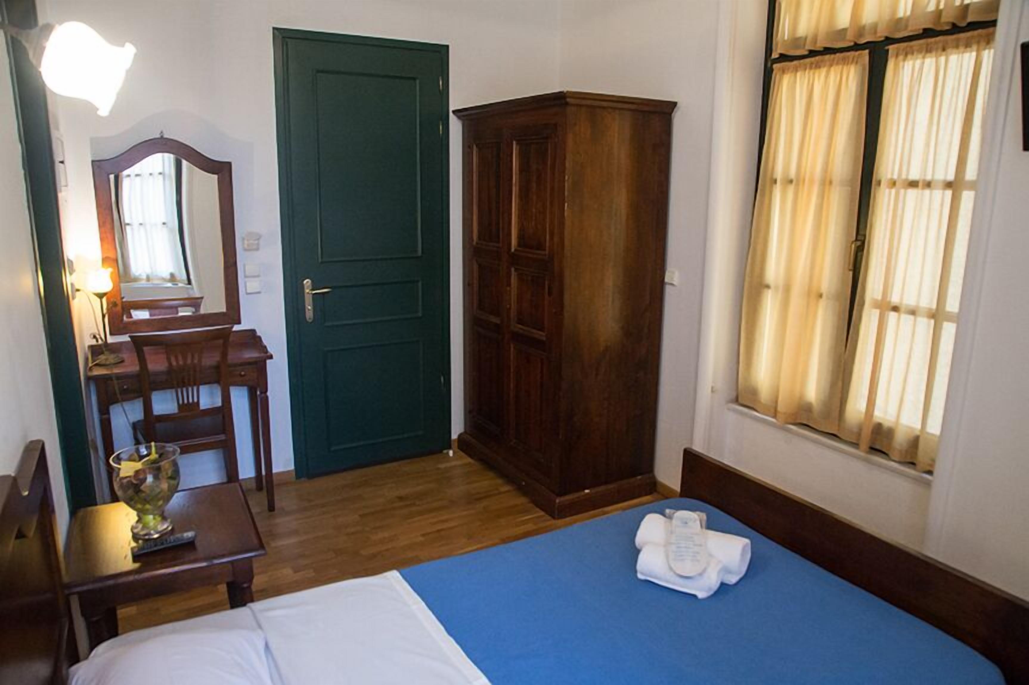 Ntouana Hotel