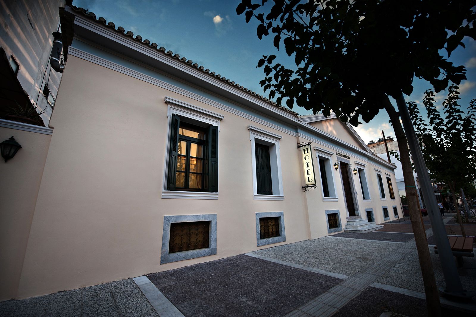 Ntouana Hotel
