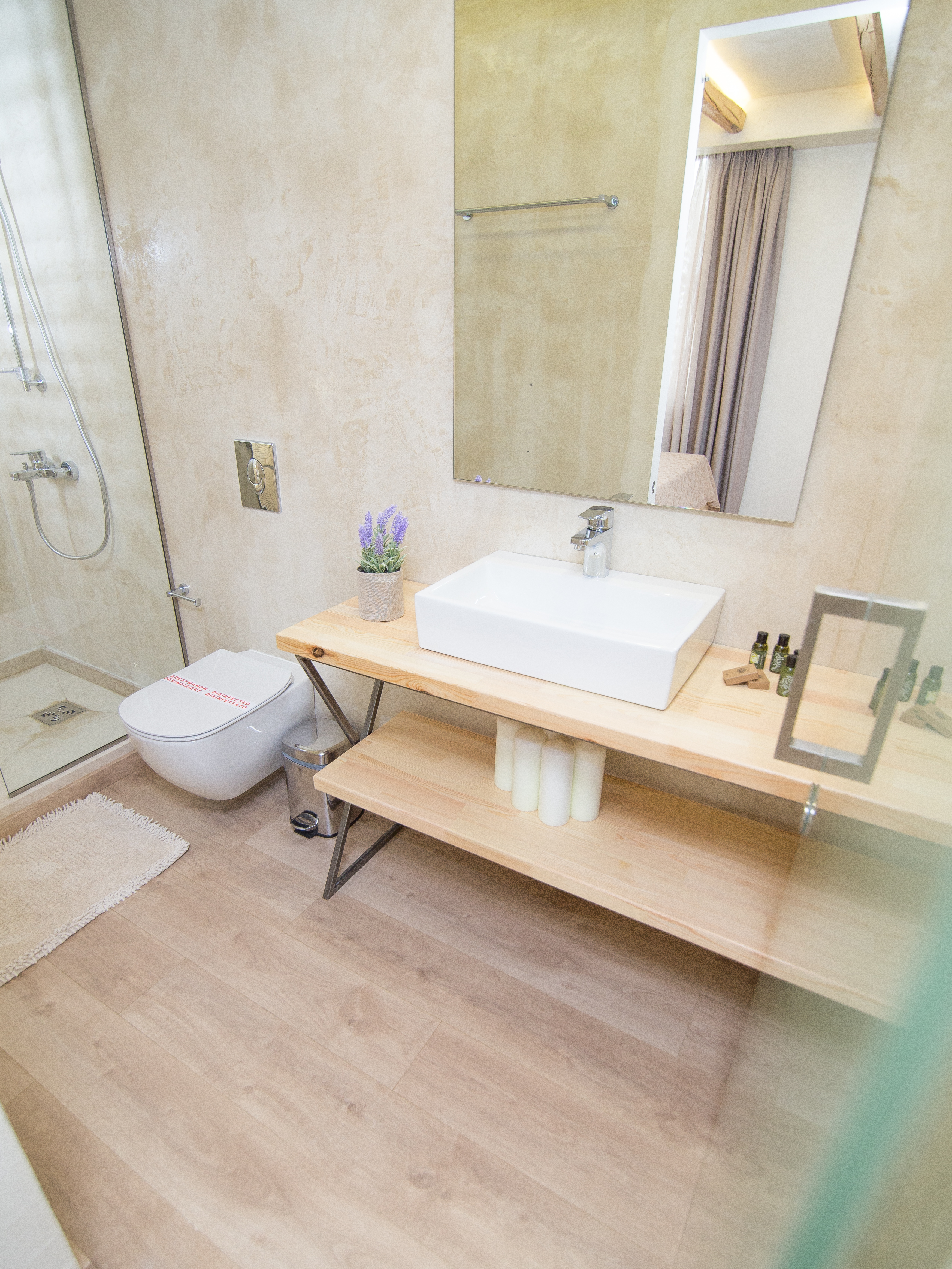 Panellinion Luxury Rooms