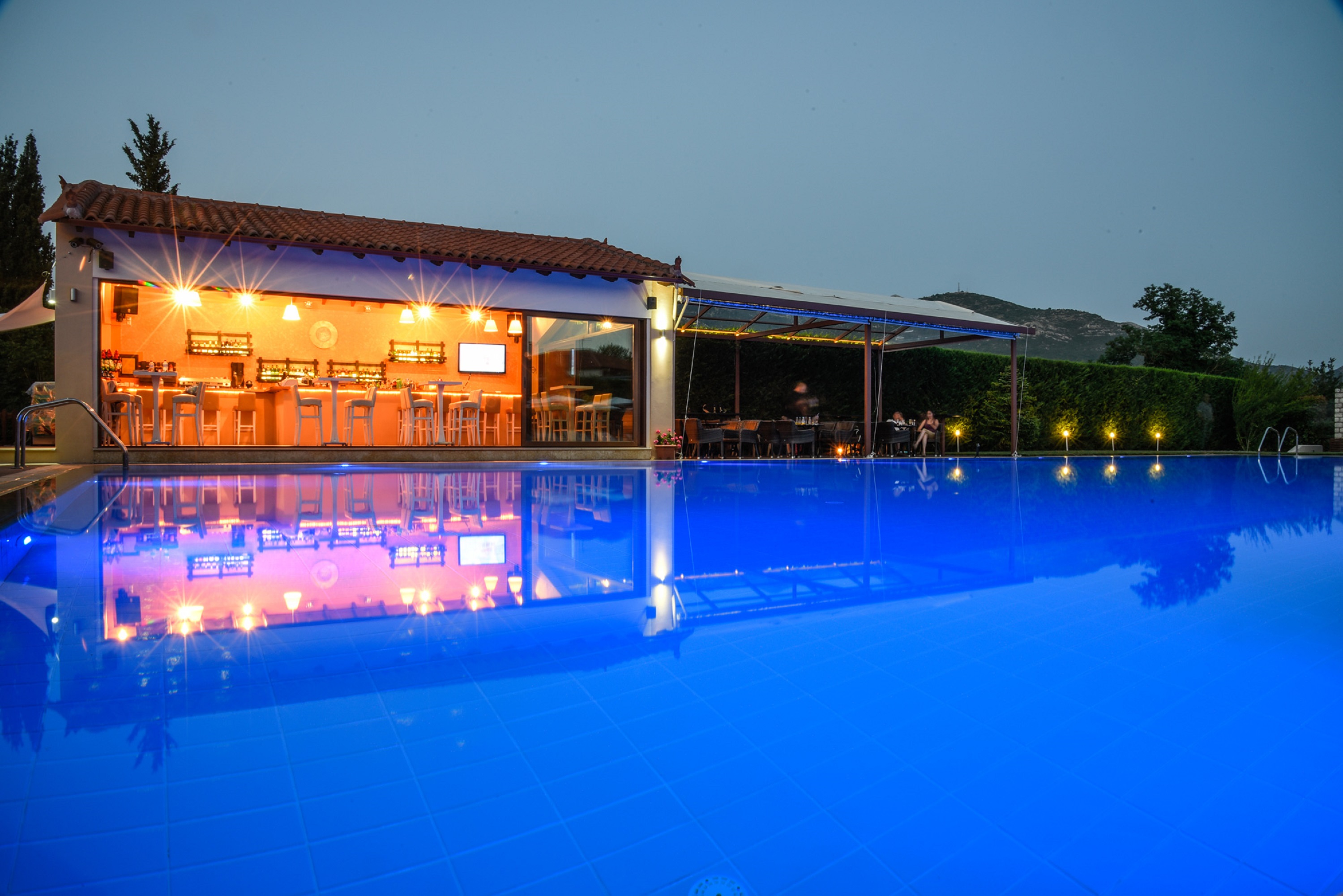 Mont Helmos Hotel