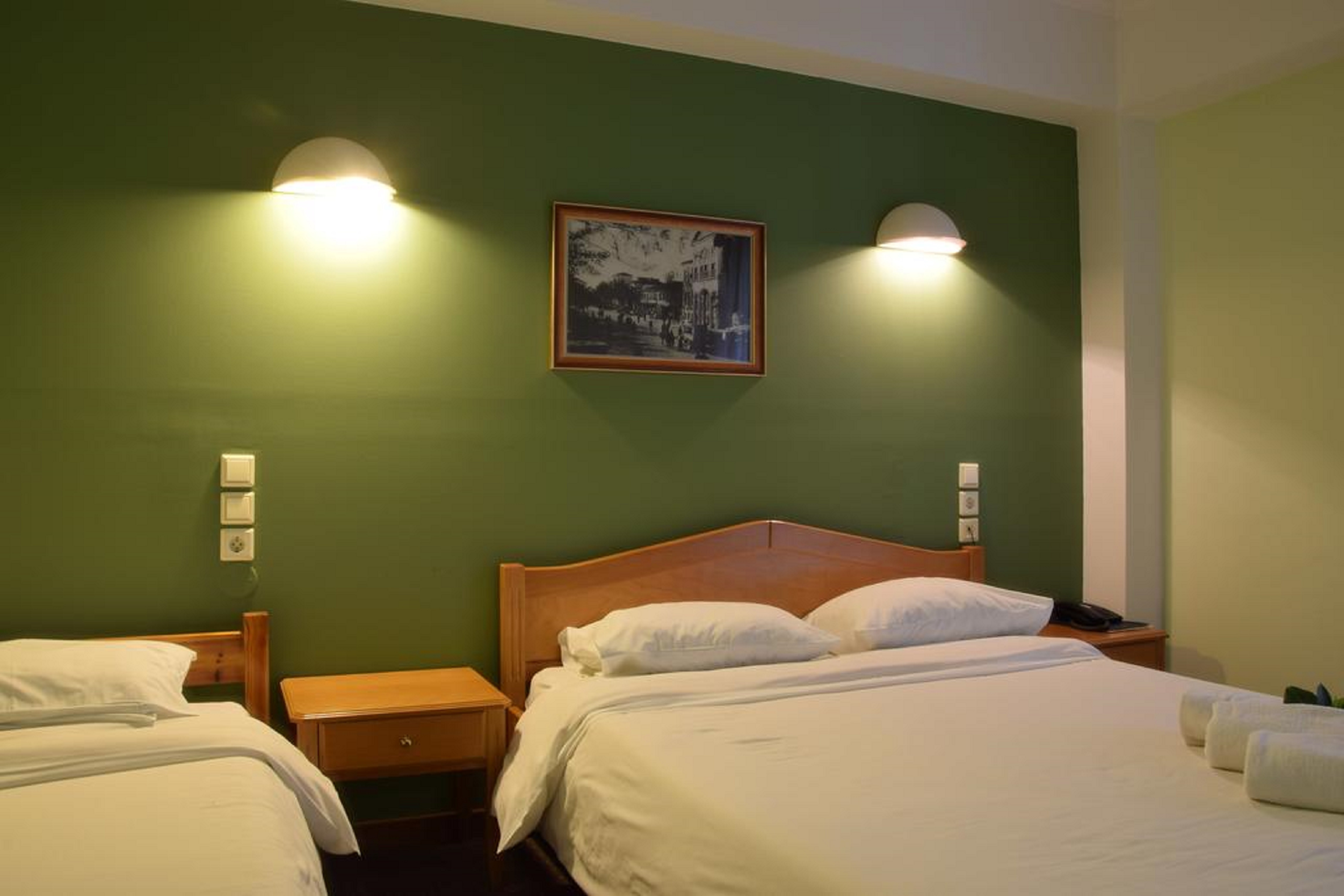 Mont Helmos Hotel