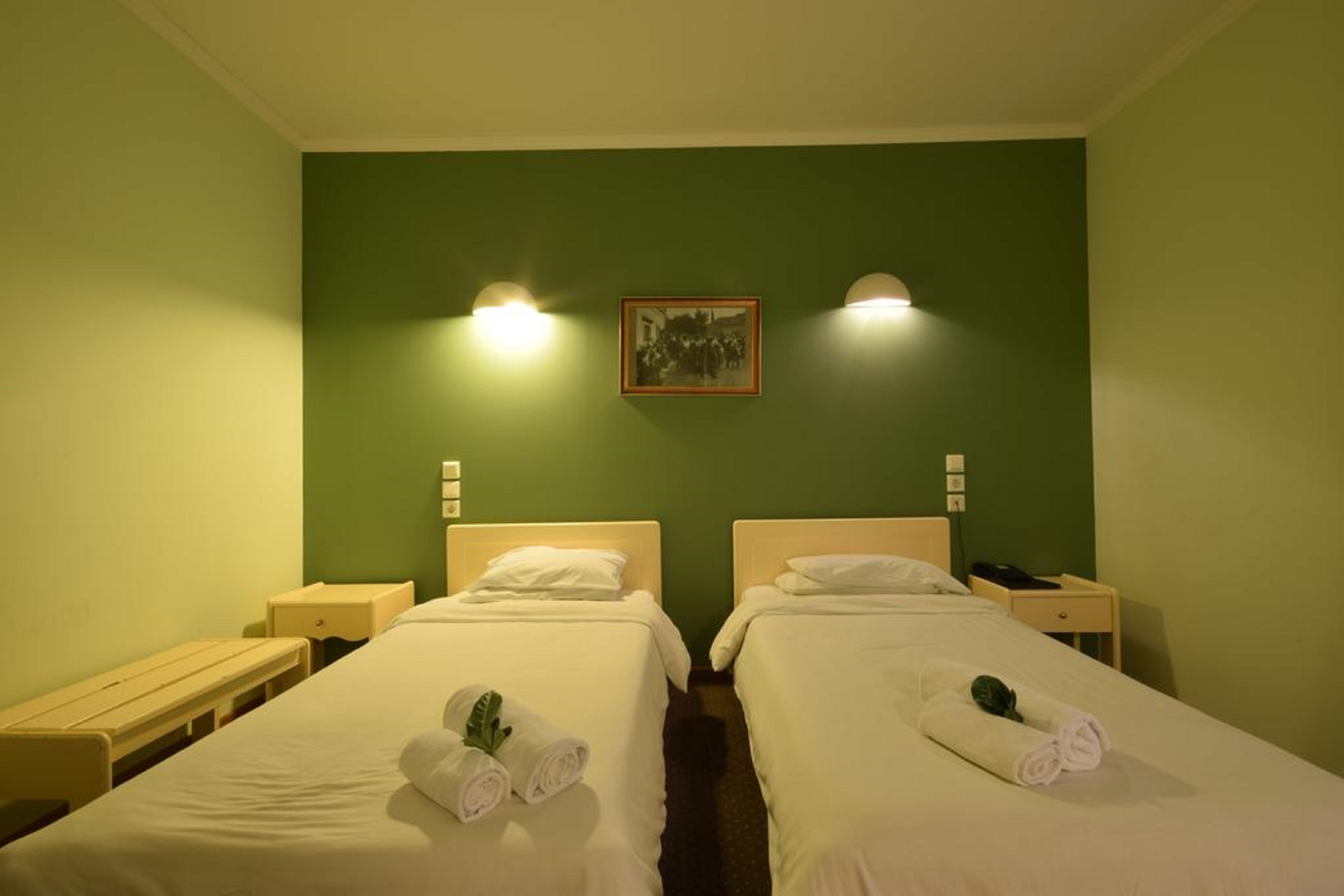 Mont Helmos Hotel