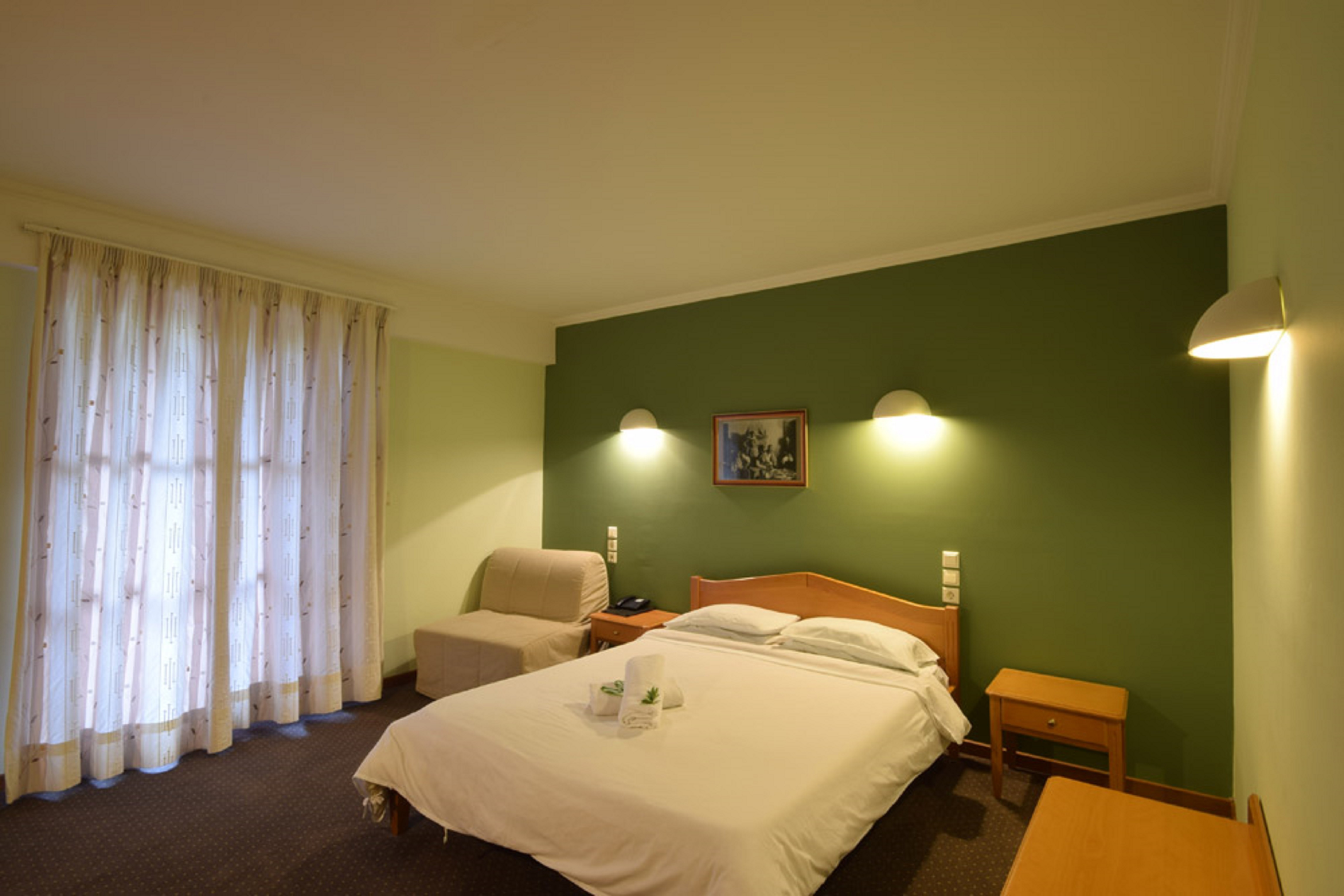 Mont Helmos Hotel