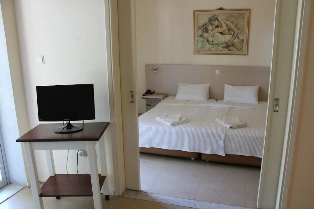 Akti Kalogria Hotel
