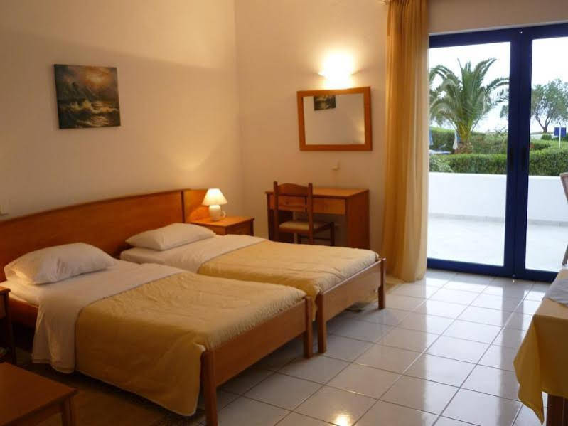 Hotel Oasis