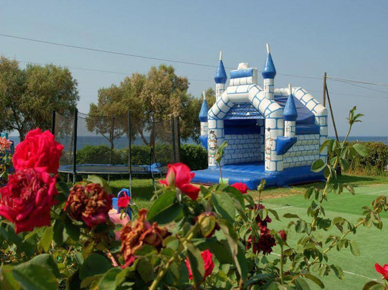 Hotel Oasis