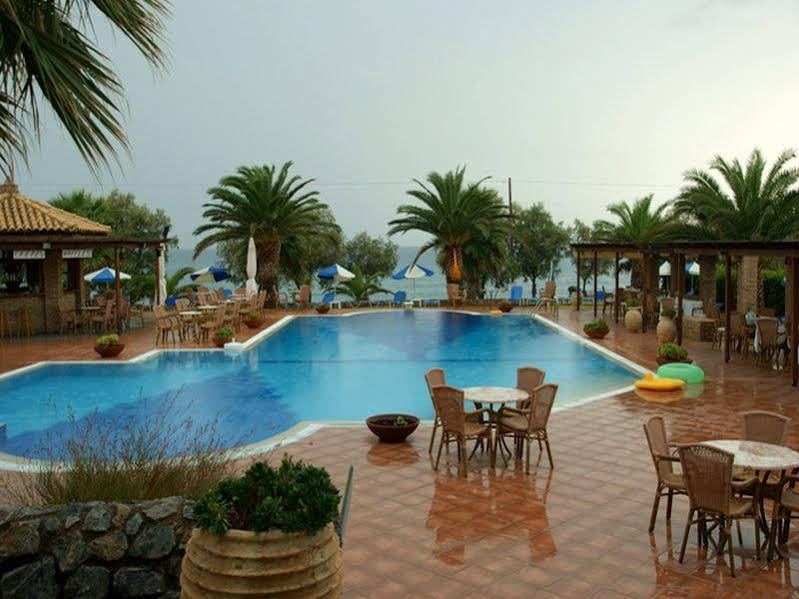 Hotel Oasis